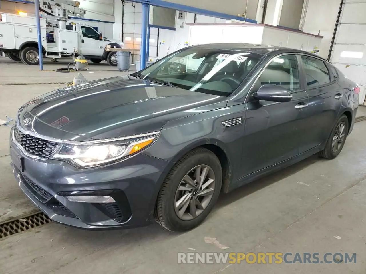 1 Photograph of a damaged car 5XXGT4L36LG450855 KIA OPTIMA 2020