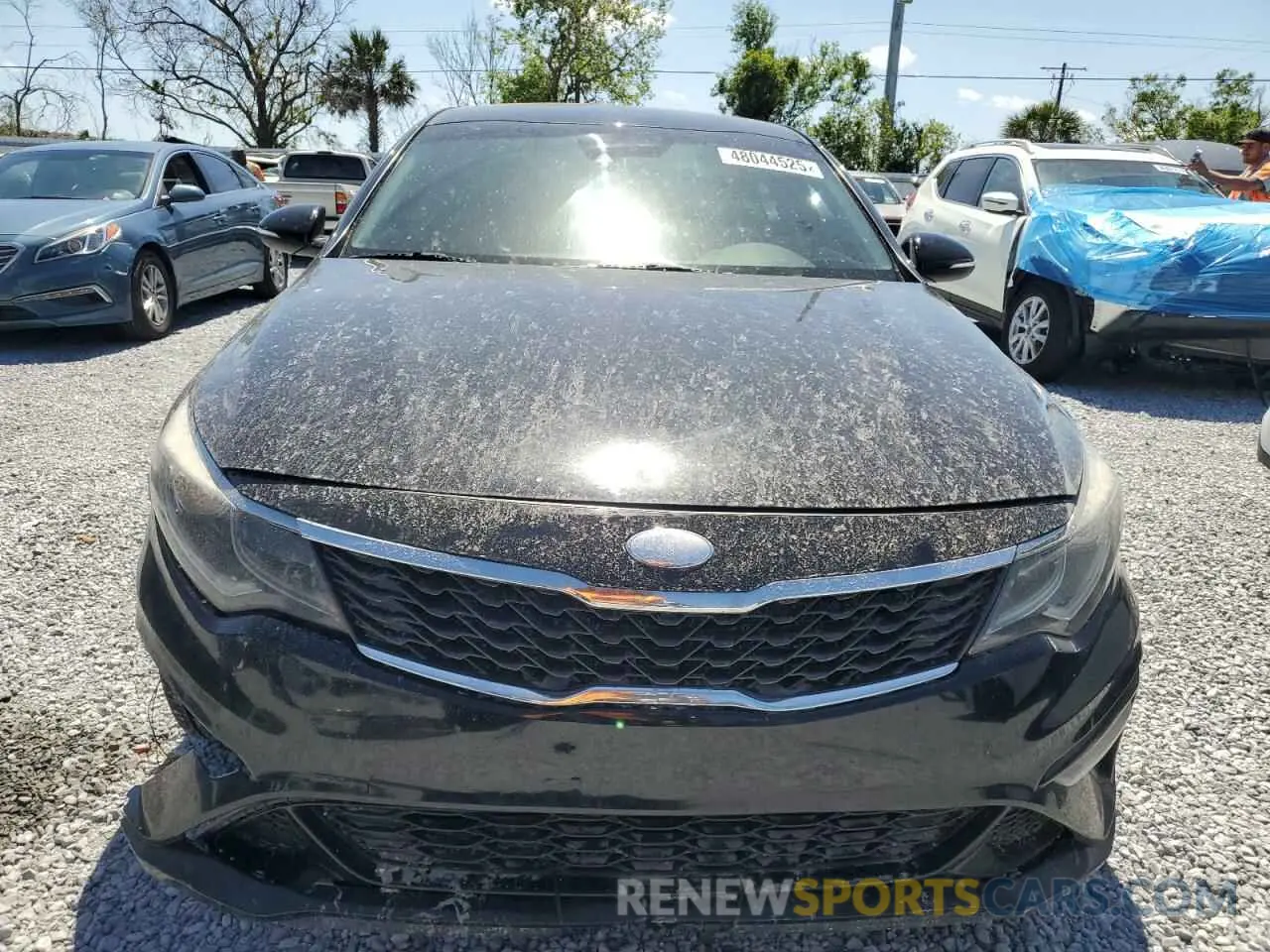 5 Photograph of a damaged car 5XXGT4L37LG384798 KIA OPTIMA 2020