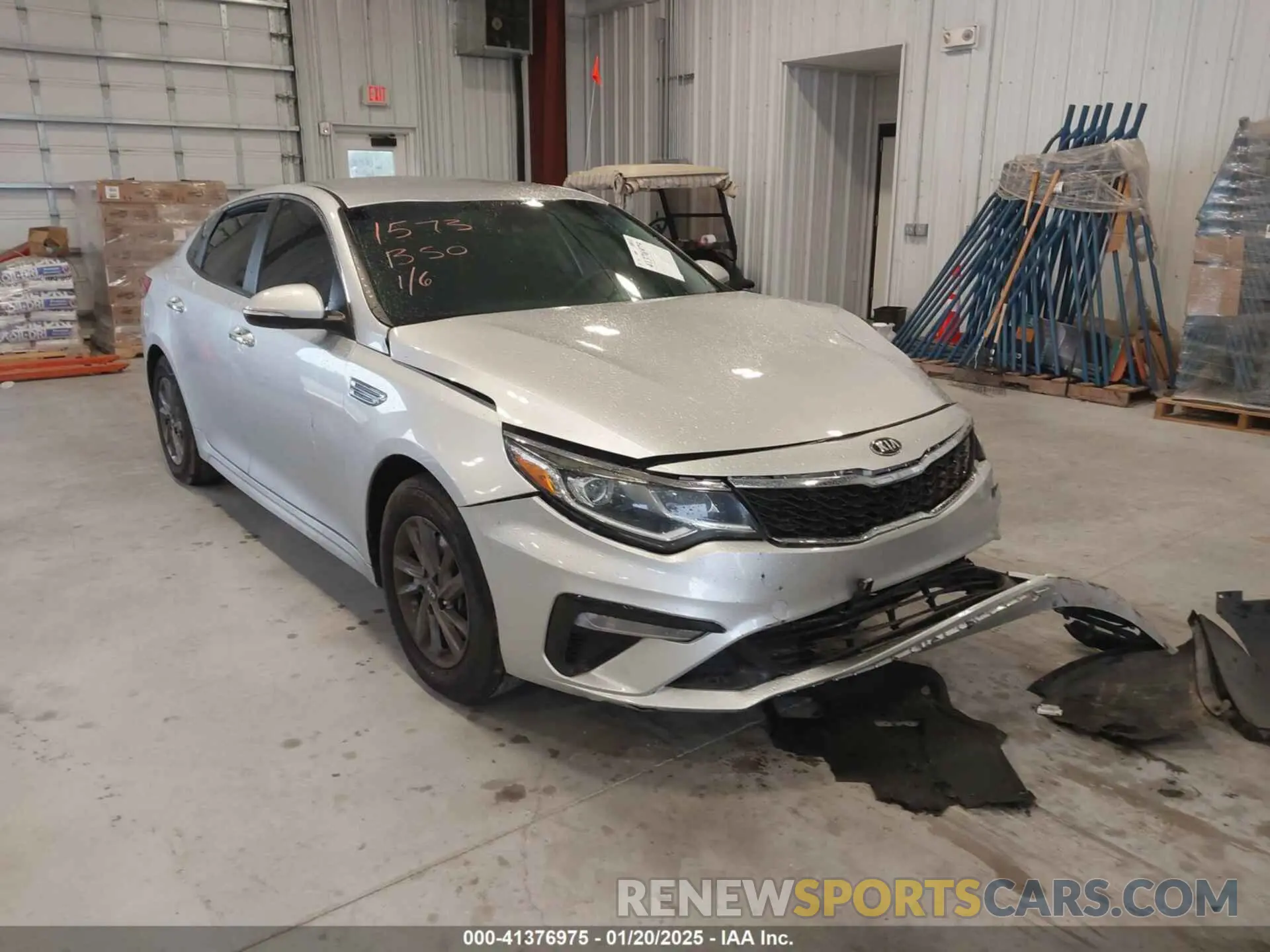 6 Photograph of a damaged car 5XXGT4L37LG391573 KIA OPTIMA 2020