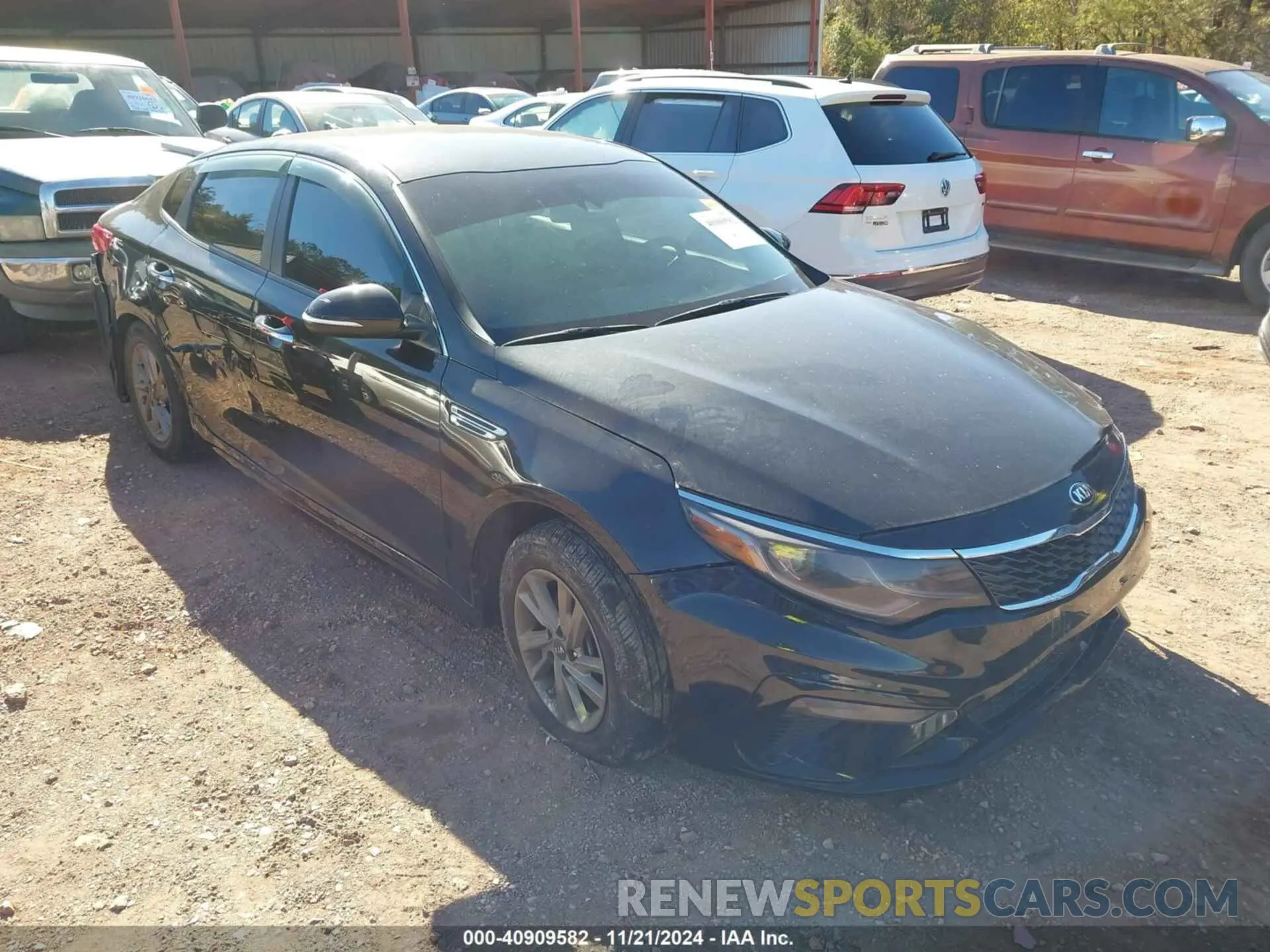 1 Photograph of a damaged car 5XXGT4L37LG399043 KIA OPTIMA 2020