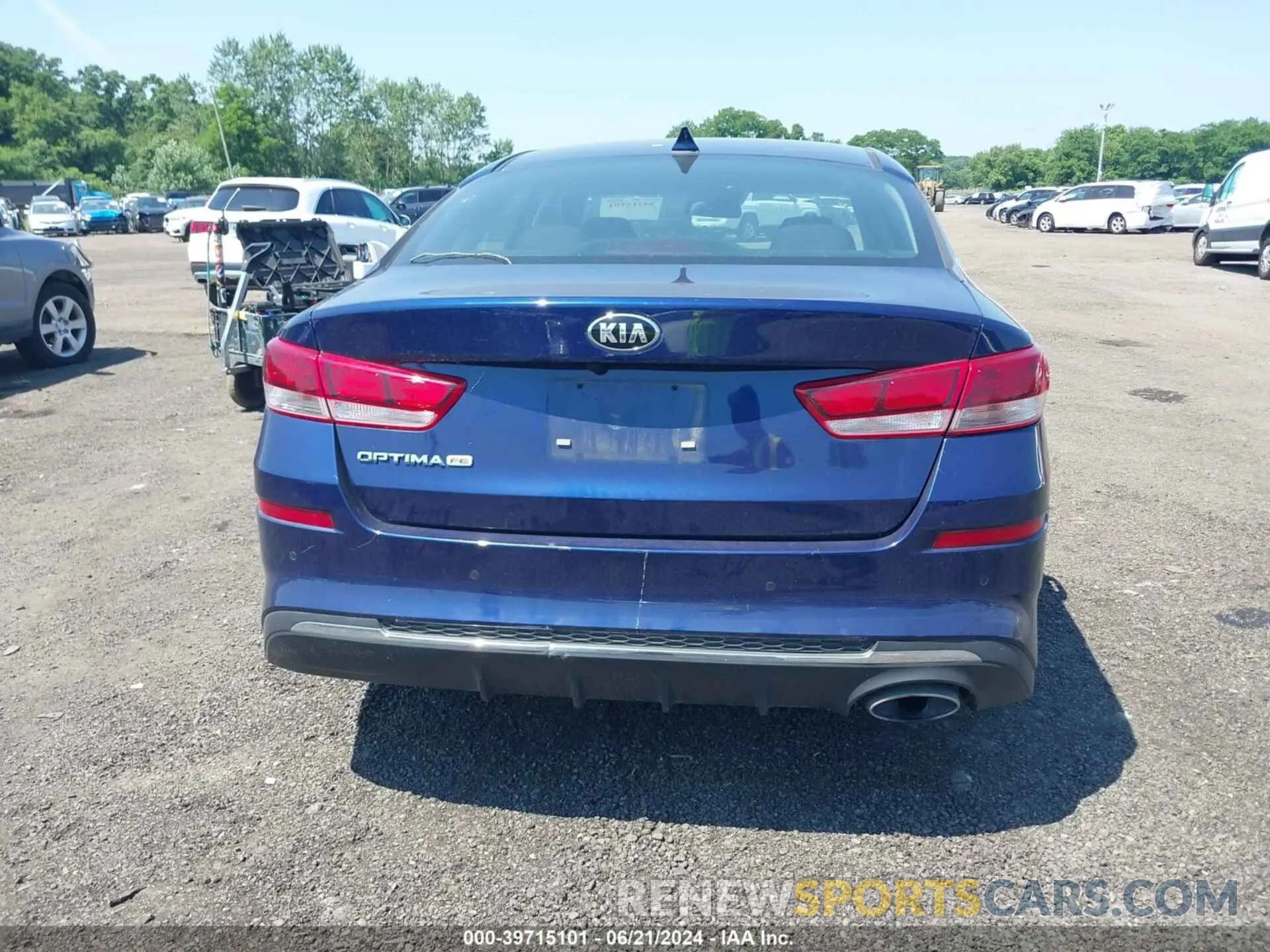 16 Photograph of a damaged car 5XXGT4L37LG400224 KIA OPTIMA 2020