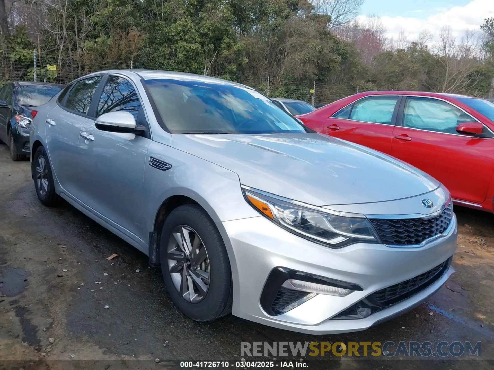 1 Photograph of a damaged car 5XXGT4L37LG400272 KIA OPTIMA 2020