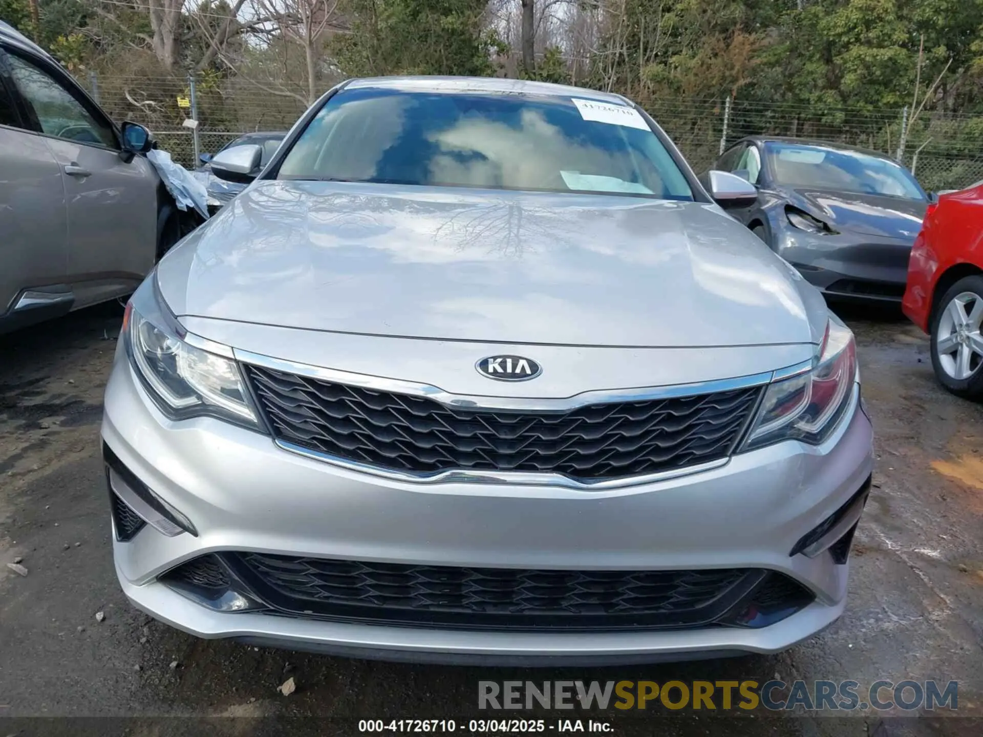 12 Photograph of a damaged car 5XXGT4L37LG400272 KIA OPTIMA 2020
