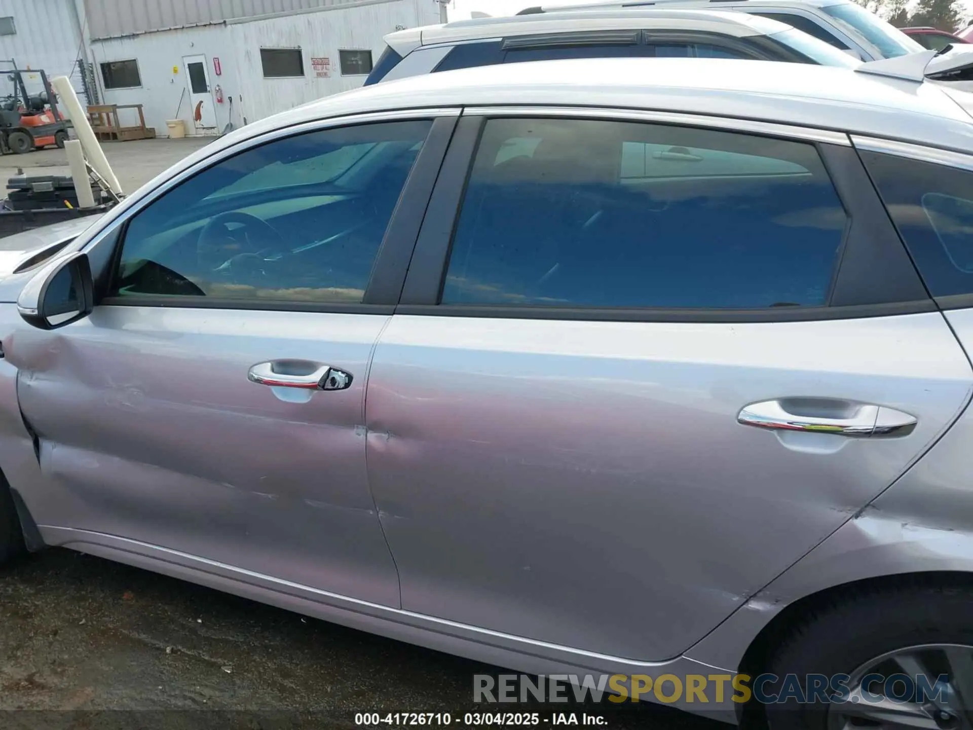 14 Photograph of a damaged car 5XXGT4L37LG400272 KIA OPTIMA 2020