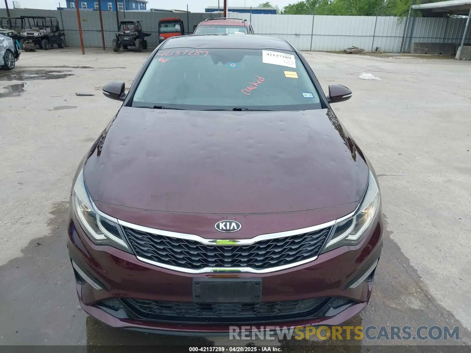 6 Photograph of a damaged car 5XXGT4L37LG402118 KIA OPTIMA 2020