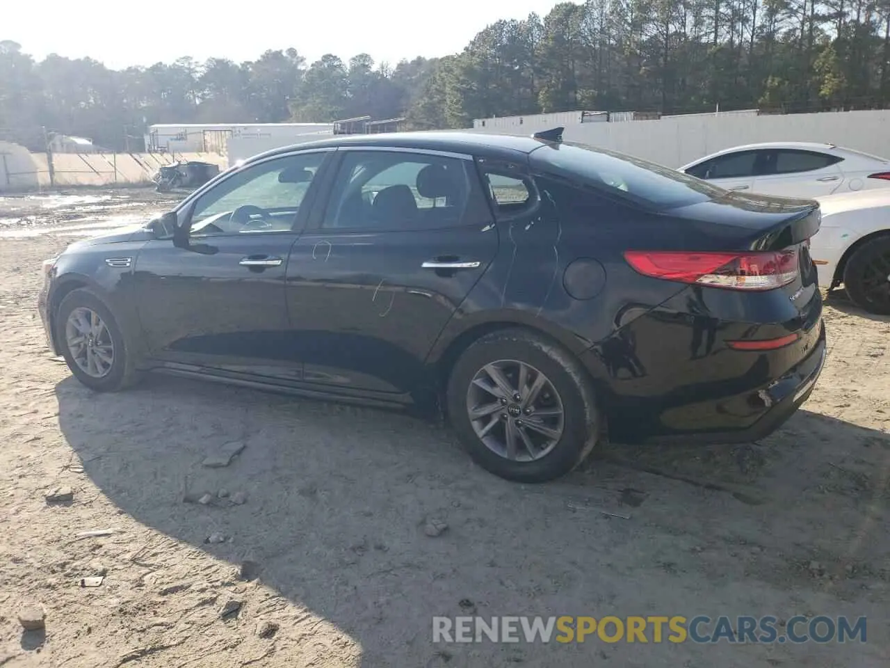 2 Photograph of a damaged car 5XXGT4L37LG404161 KIA OPTIMA 2020