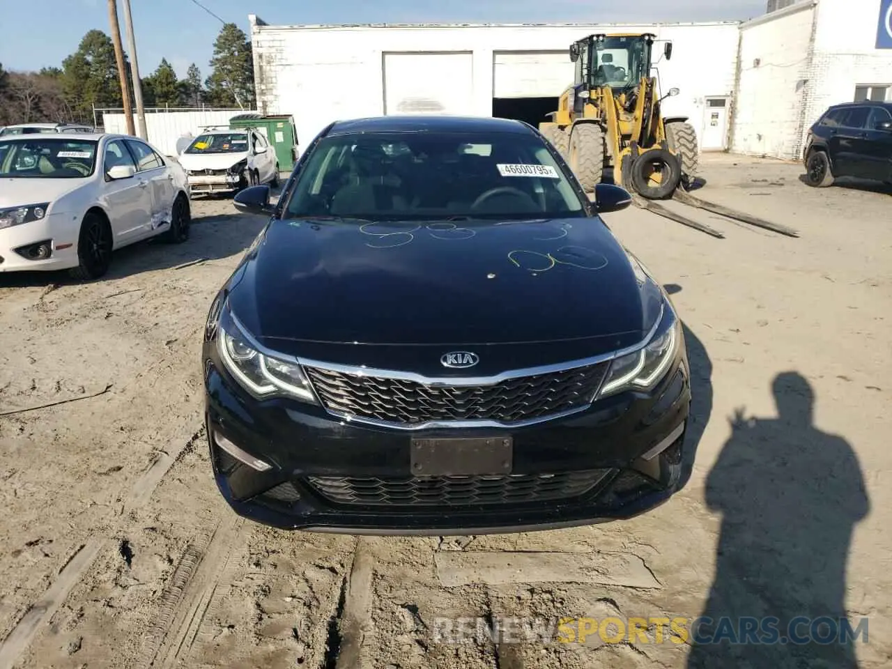 5 Photograph of a damaged car 5XXGT4L37LG404161 KIA OPTIMA 2020