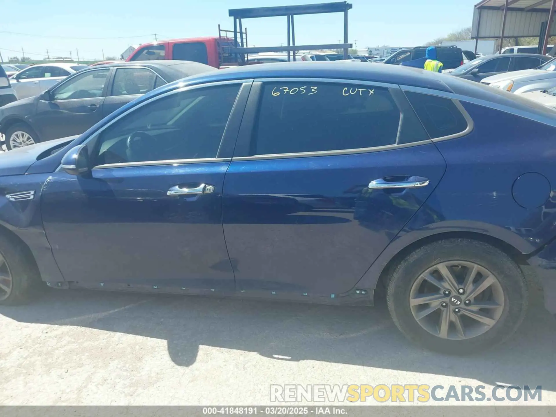 15 Photograph of a damaged car 5XXGT4L37LG412602 KIA OPTIMA 2020
