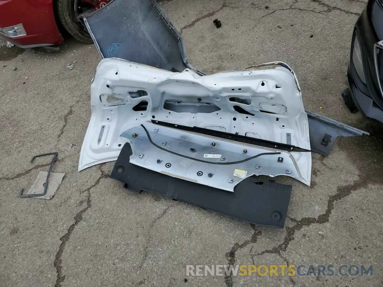 12 Photograph of a damaged car 5XXGT4L37LG415595 KIA OPTIMA 2020