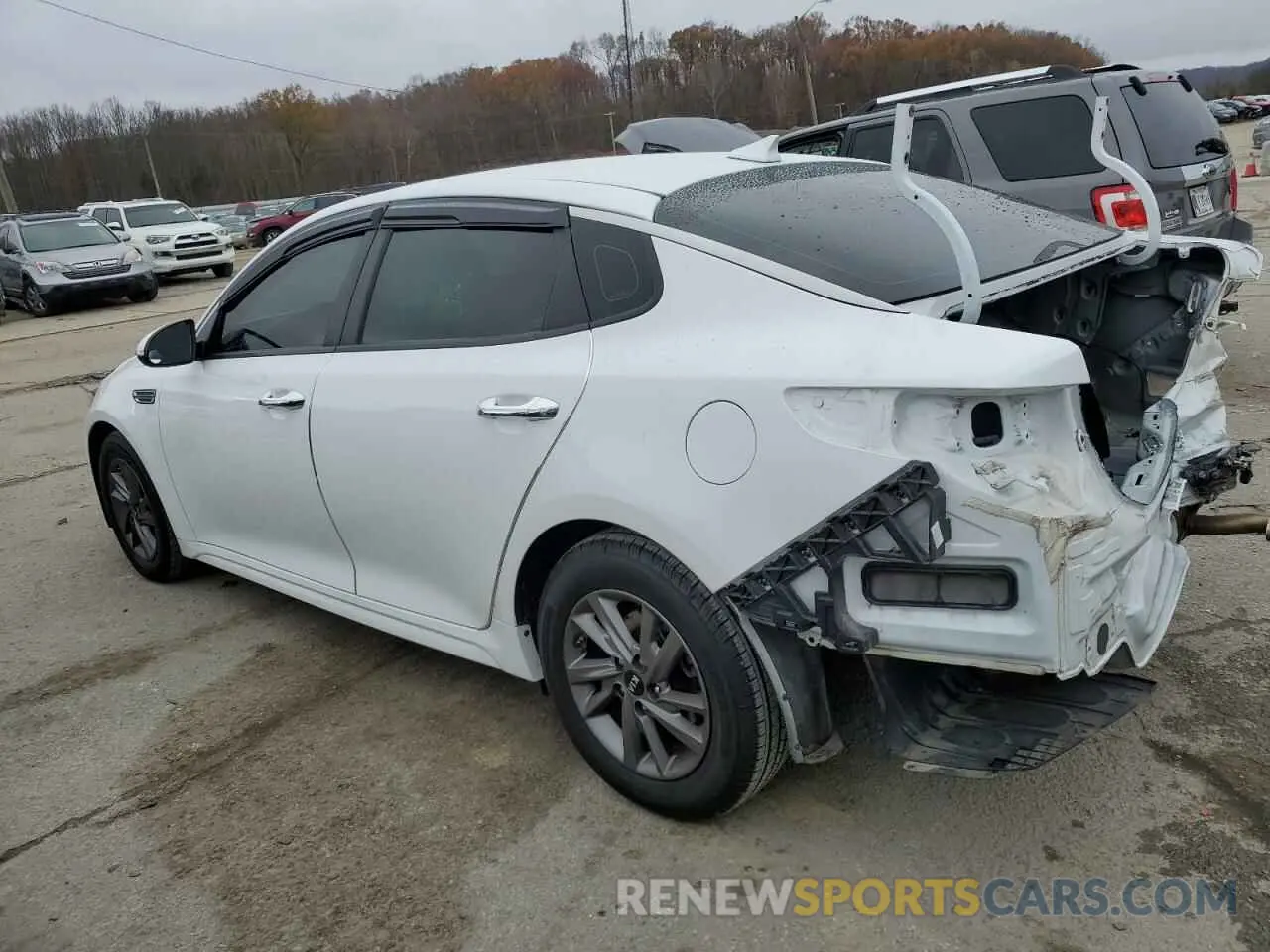 2 Photograph of a damaged car 5XXGT4L37LG415595 KIA OPTIMA 2020