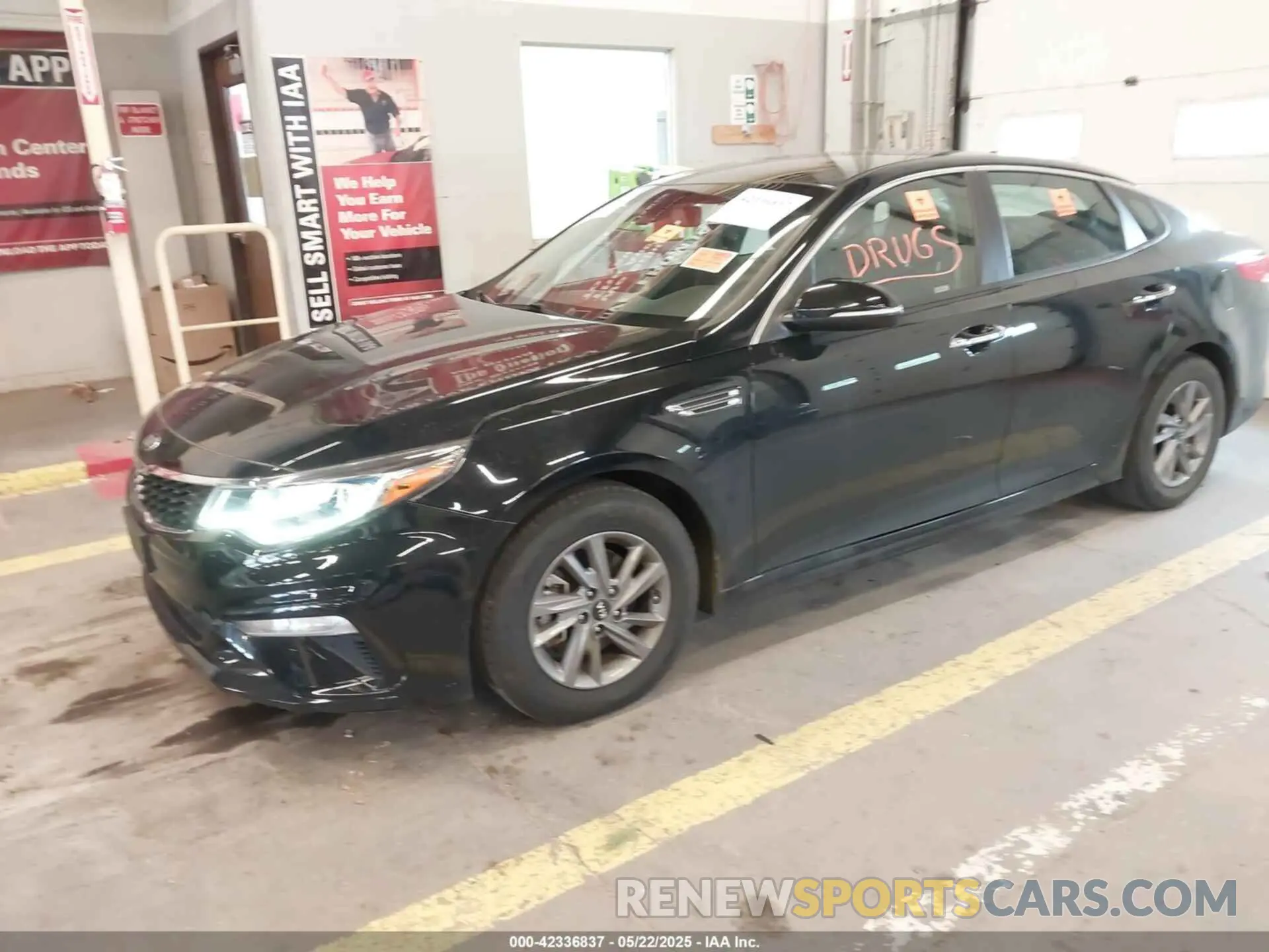 17 Photograph of a damaged car 5XXGT4L37LG422014 KIA OPTIMA 2020