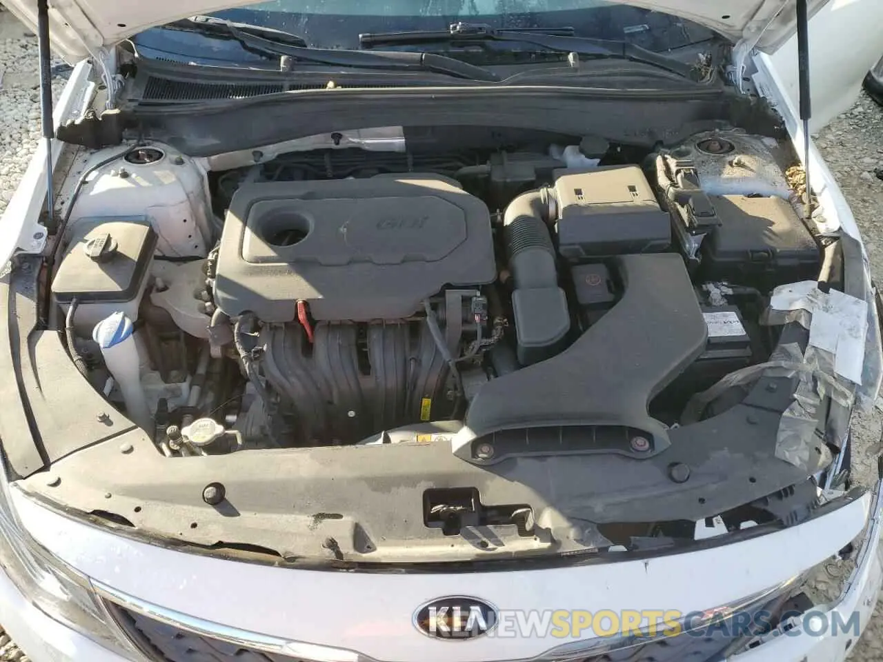 11 Photograph of a damaged car 5XXGT4L37LG448354 KIA OPTIMA 2020