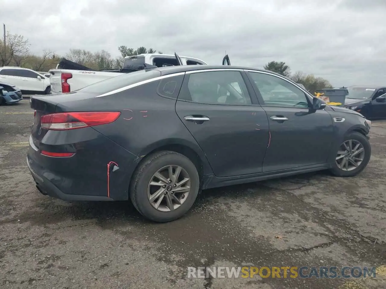 3 Photograph of a damaged car 5XXGT4L38LG378895 KIA OPTIMA 2020