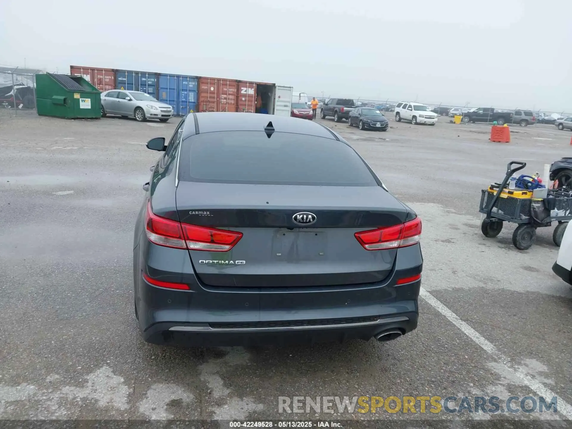 16 Photograph of a damaged car 5XXGT4L38LG386043 KIA OPTIMA 2020