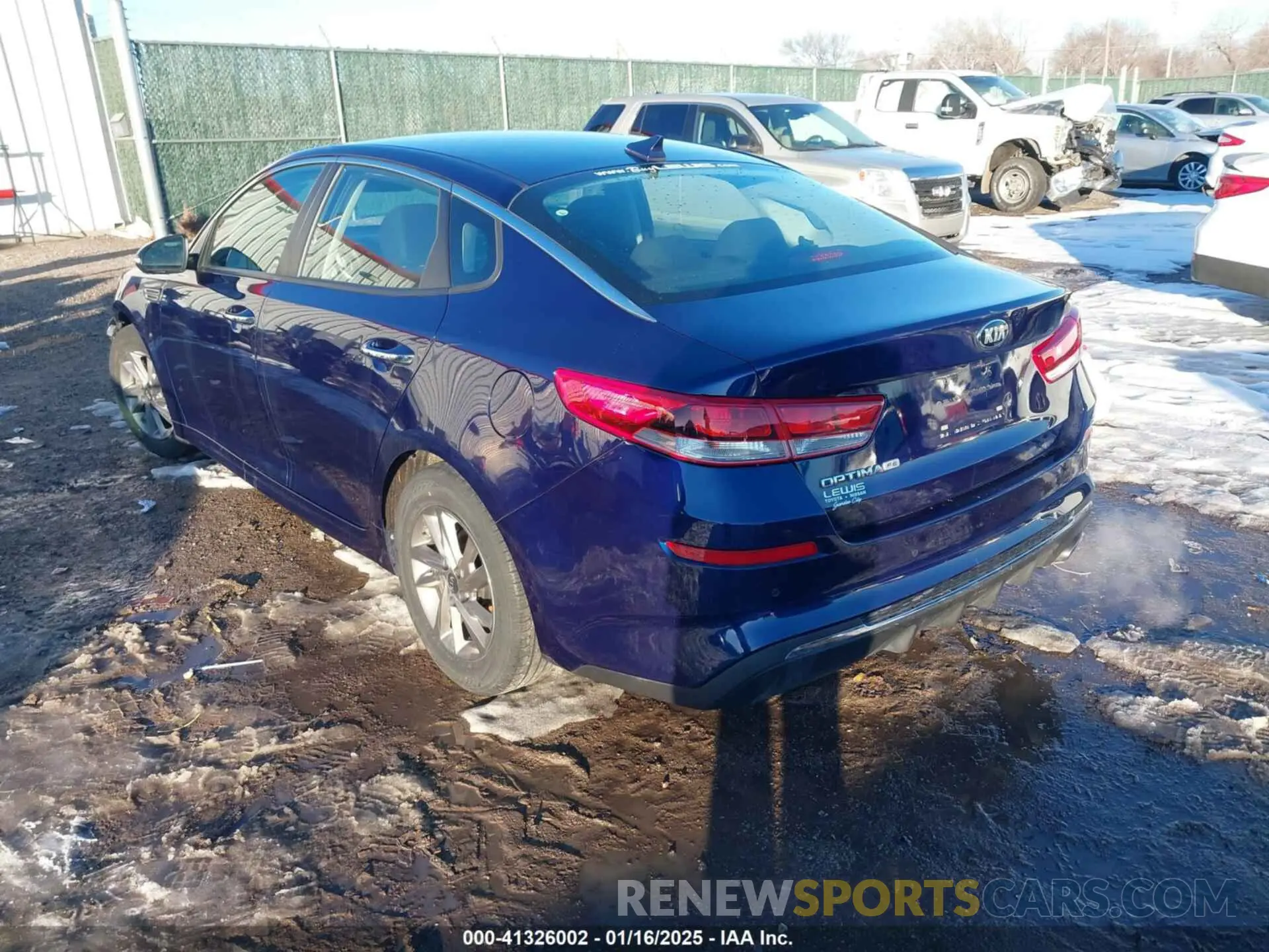 3 Photograph of a damaged car 5XXGT4L38LG394126 KIA OPTIMA 2020