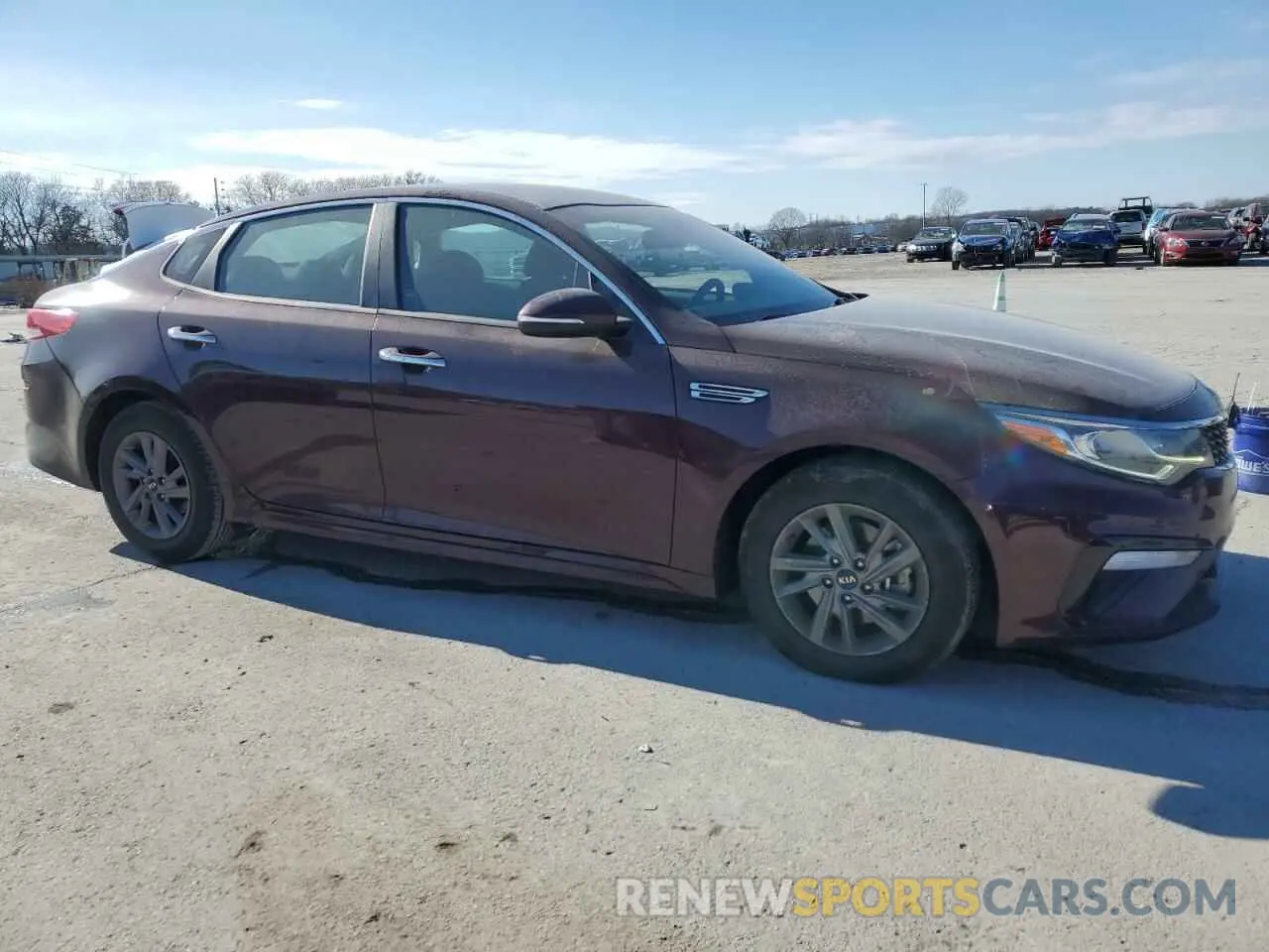 4 Photograph of a damaged car 5XXGT4L38LG398922 KIA OPTIMA 2020