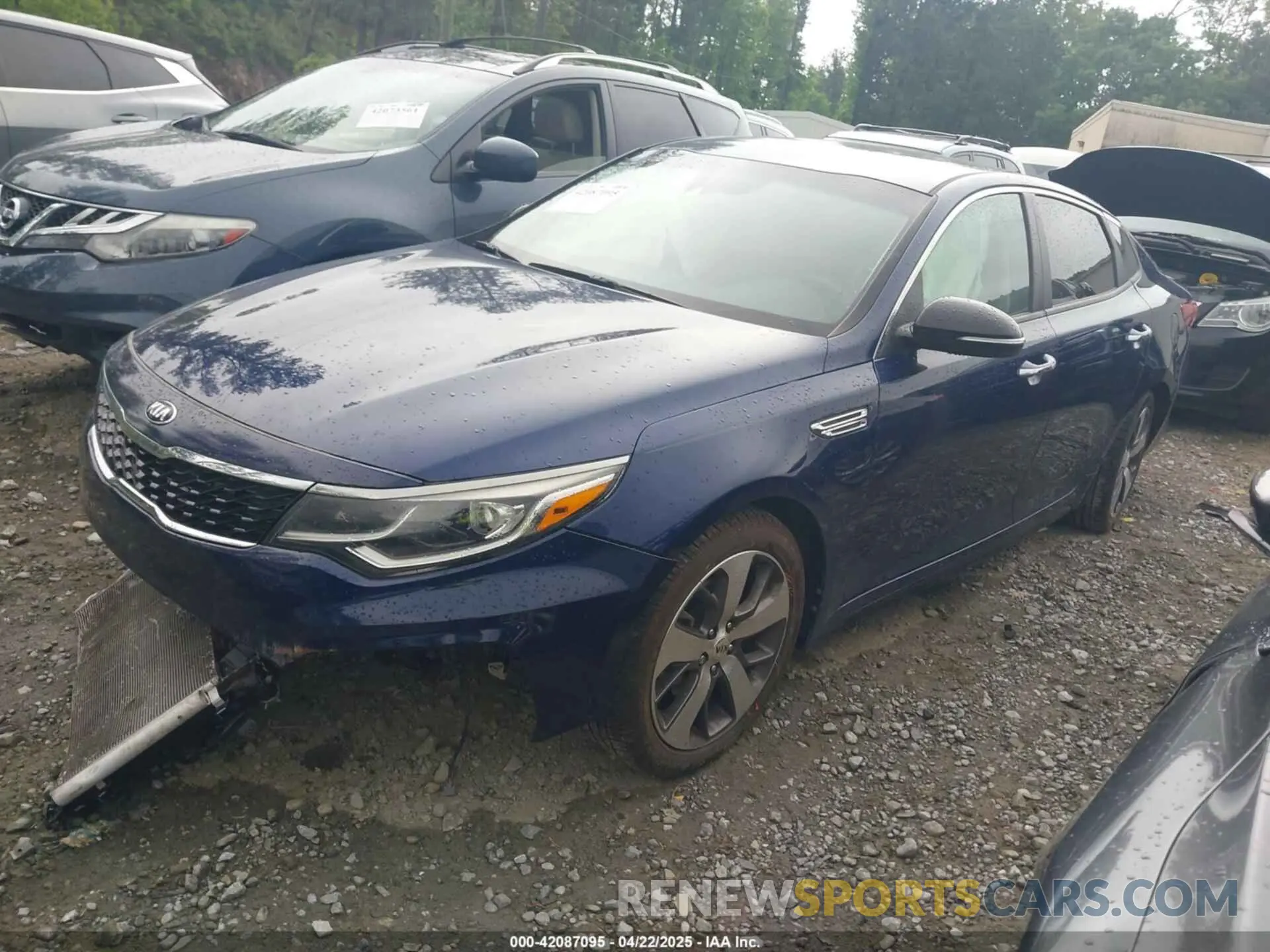 2 Photograph of a damaged car 5XXGT4L38LG410597 KIA OPTIMA 2020