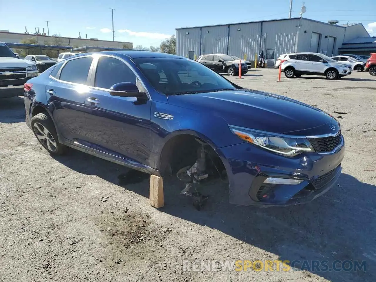 4 Photograph of a damaged car 5XXGT4L38LG414245 KIA OPTIMA 2020