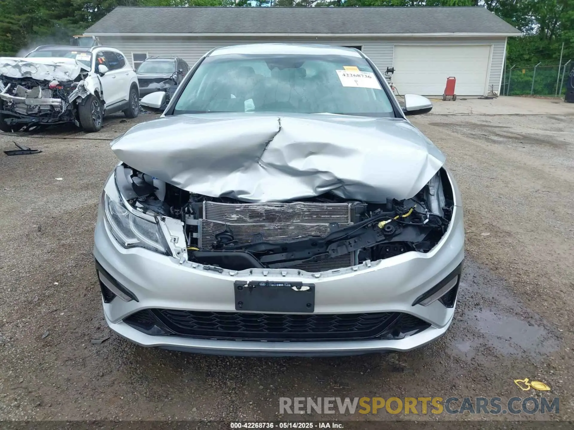 13 Photograph of a damaged car 5XXGT4L38LG414679 KIA OPTIMA 2020