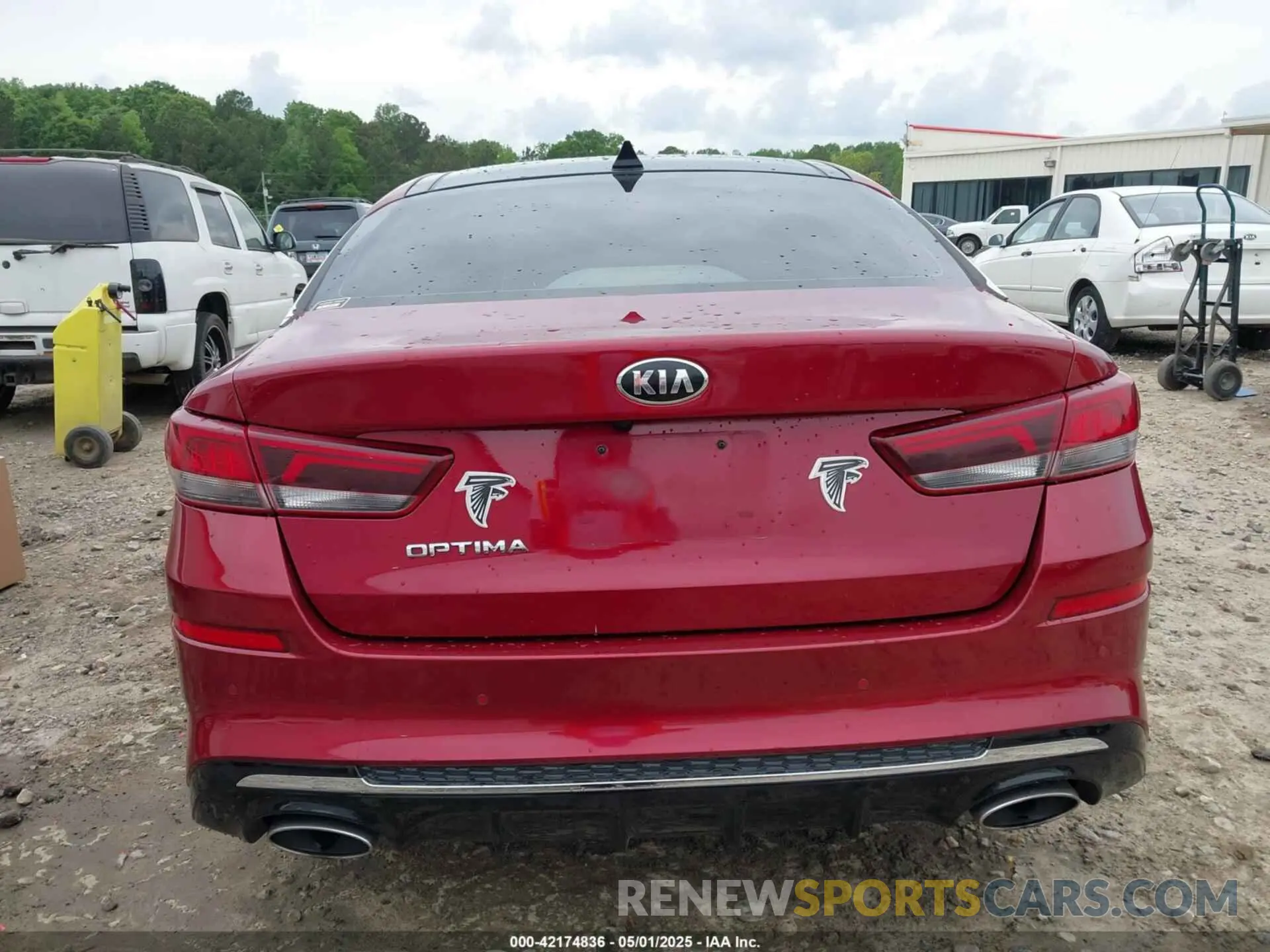 15 Photograph of a damaged car 5XXGT4L38LG431711 KIA OPTIMA 2020
