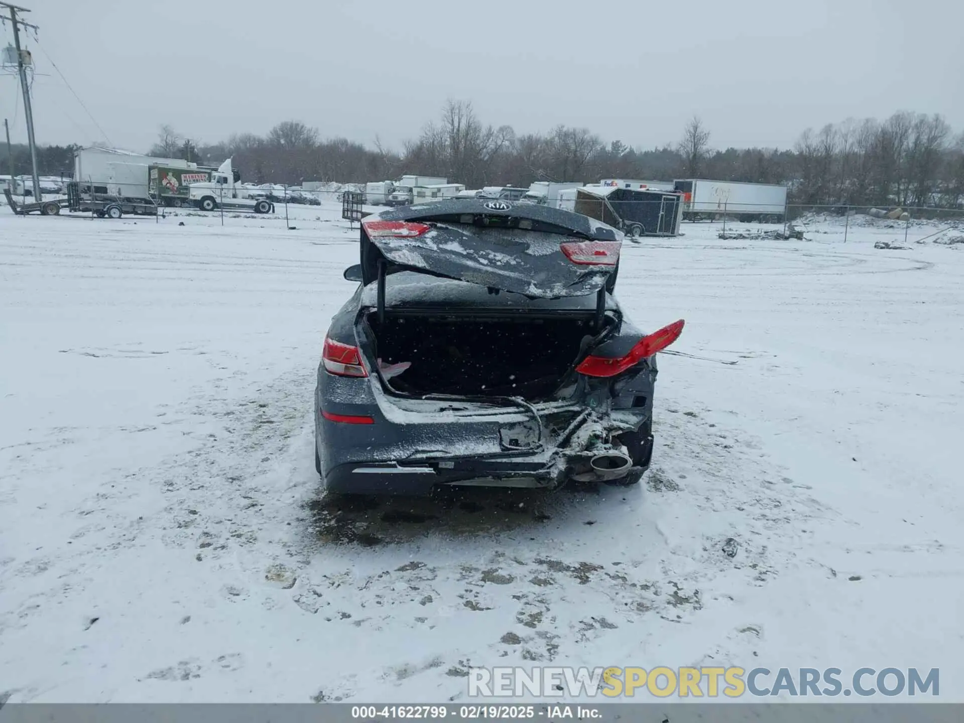 16 Photograph of a damaged car 5XXGT4L38LG438321 KIA OPTIMA 2020