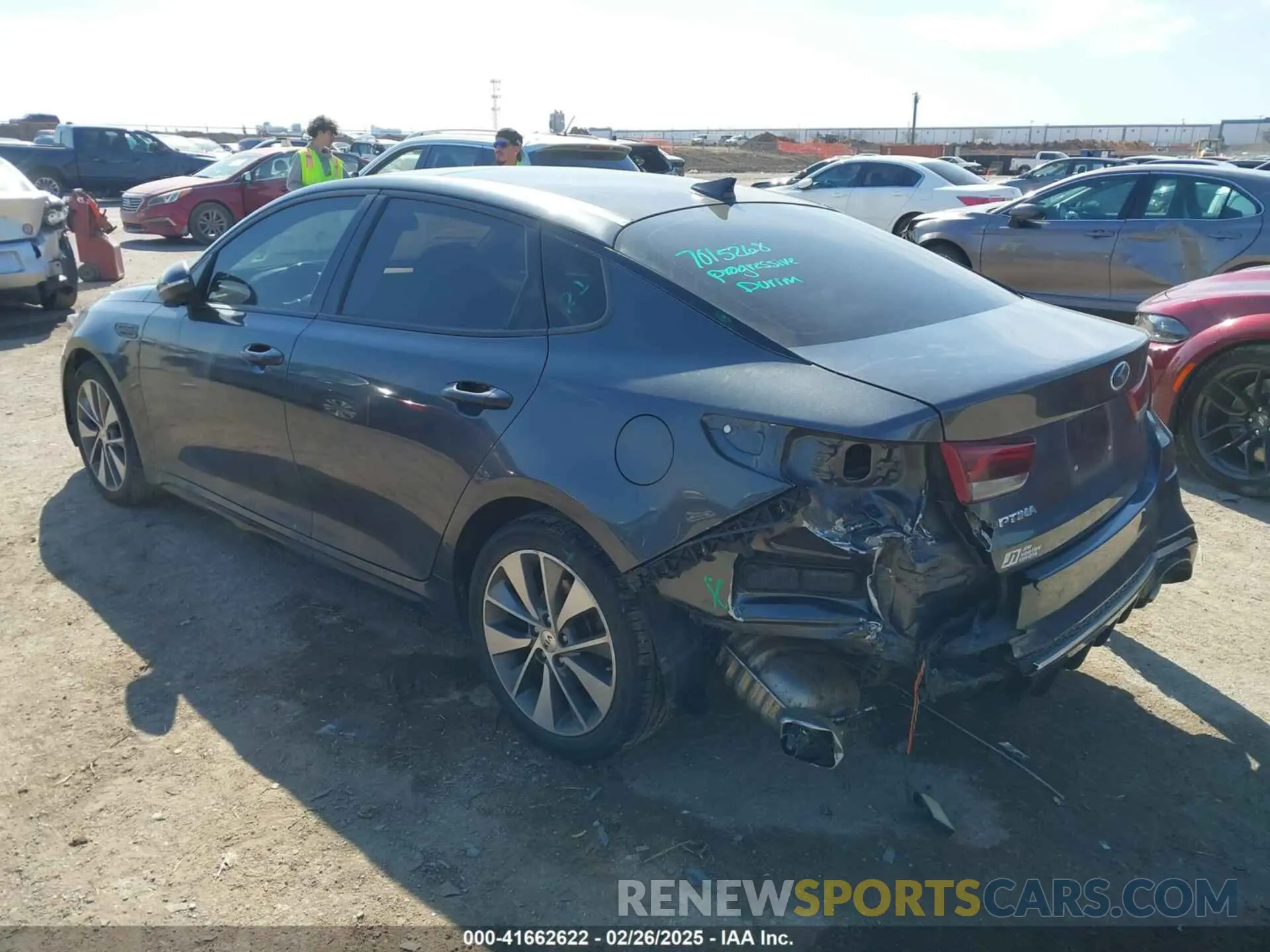 3 Photograph of a damaged car 5XXGT4L38LG443857 KIA OPTIMA 2020