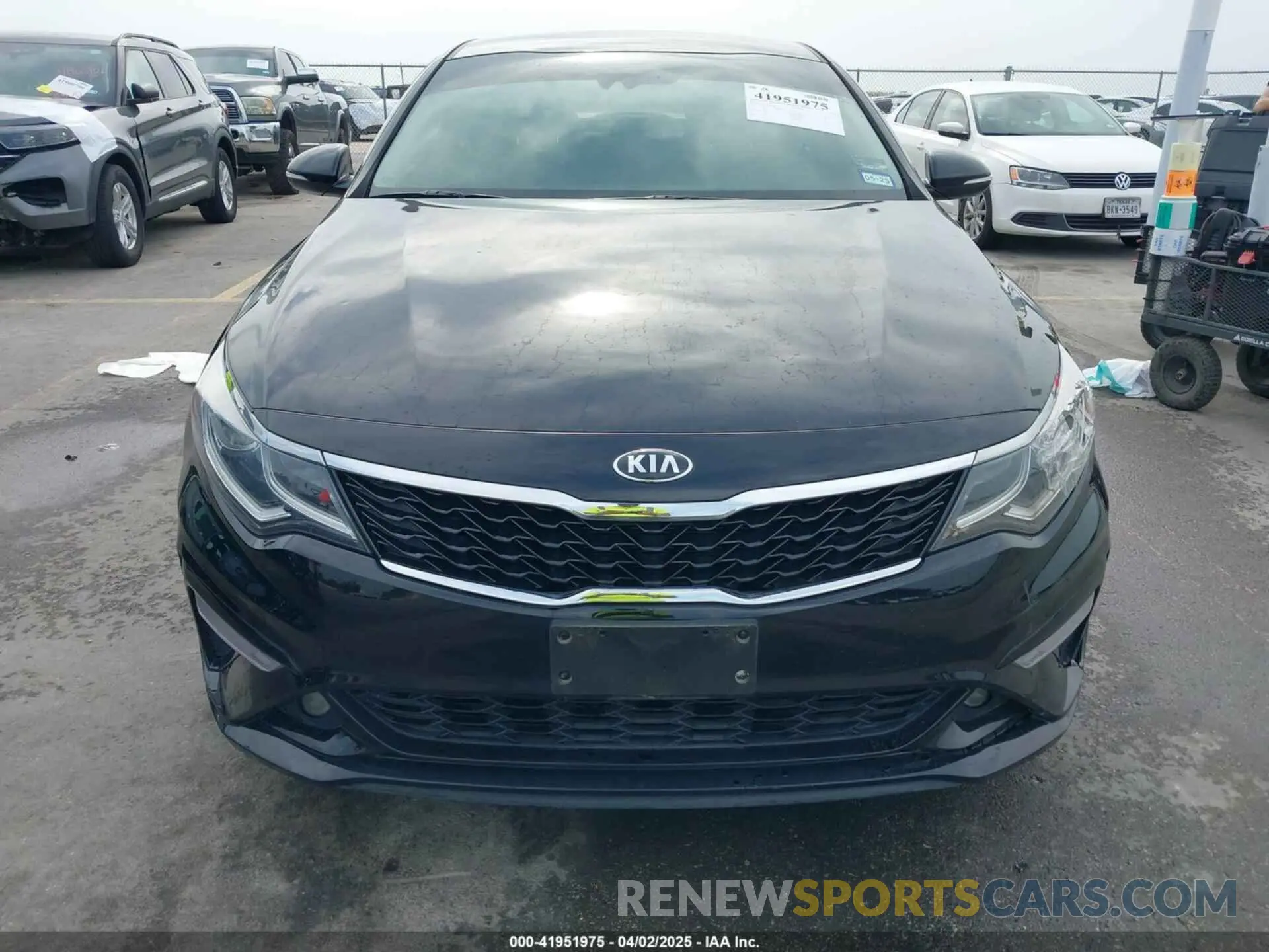12 Photograph of a damaged car 5XXGT4L38LG448749 KIA OPTIMA 2020