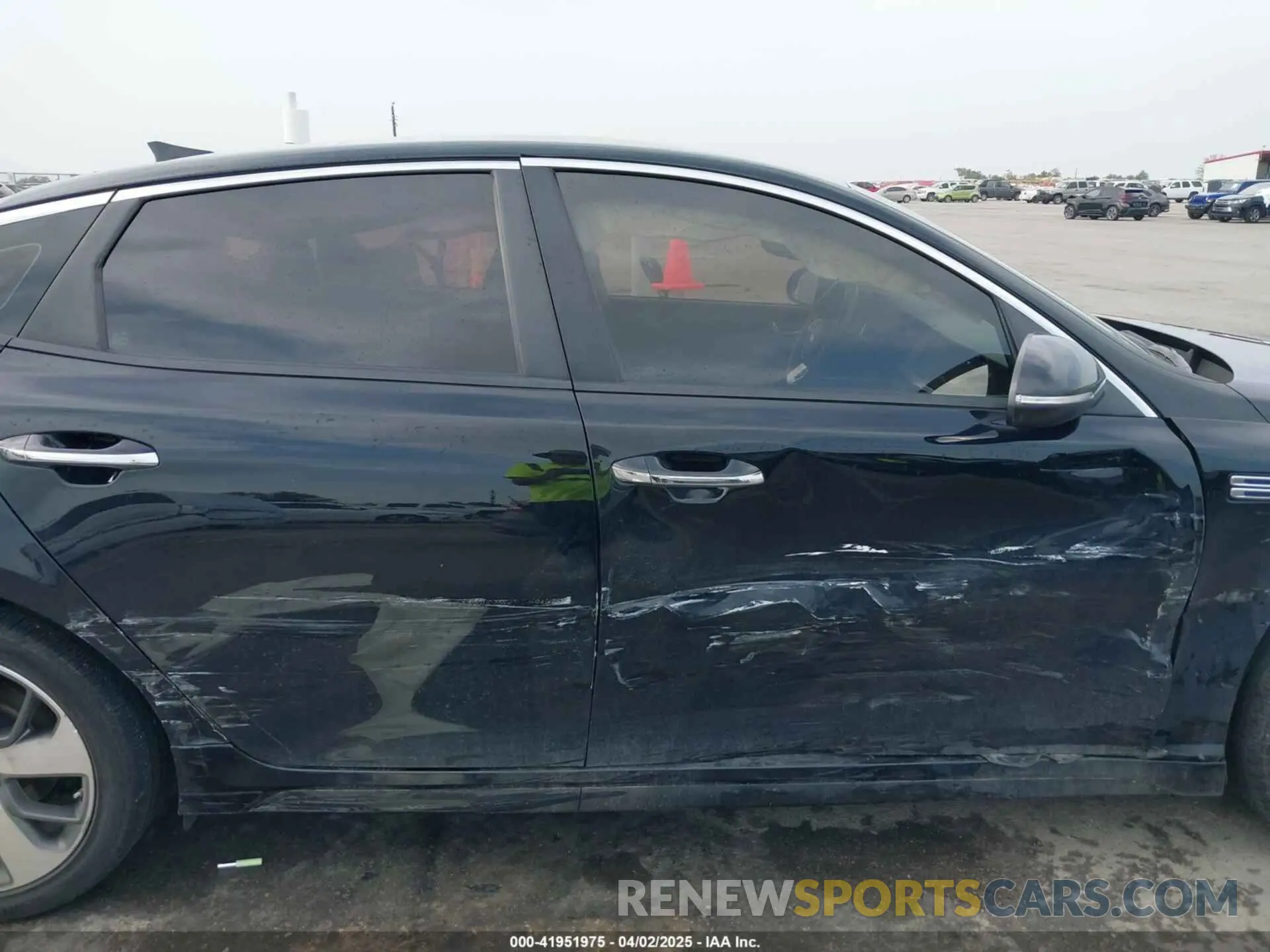 13 Photograph of a damaged car 5XXGT4L38LG448749 KIA OPTIMA 2020