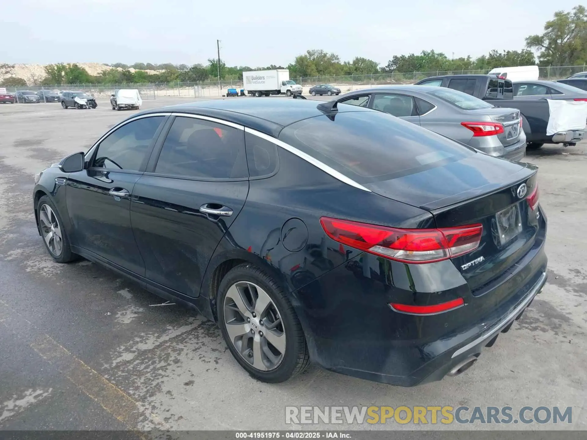 3 Photograph of a damaged car 5XXGT4L38LG448749 KIA OPTIMA 2020