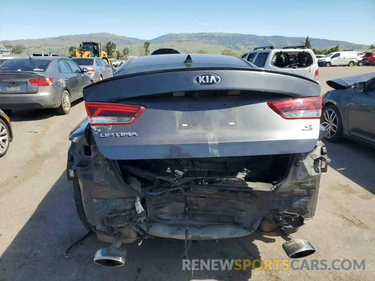 6 Photograph of a damaged car 5XXGT4L39LG407272 KIA OPTIMA 2020
