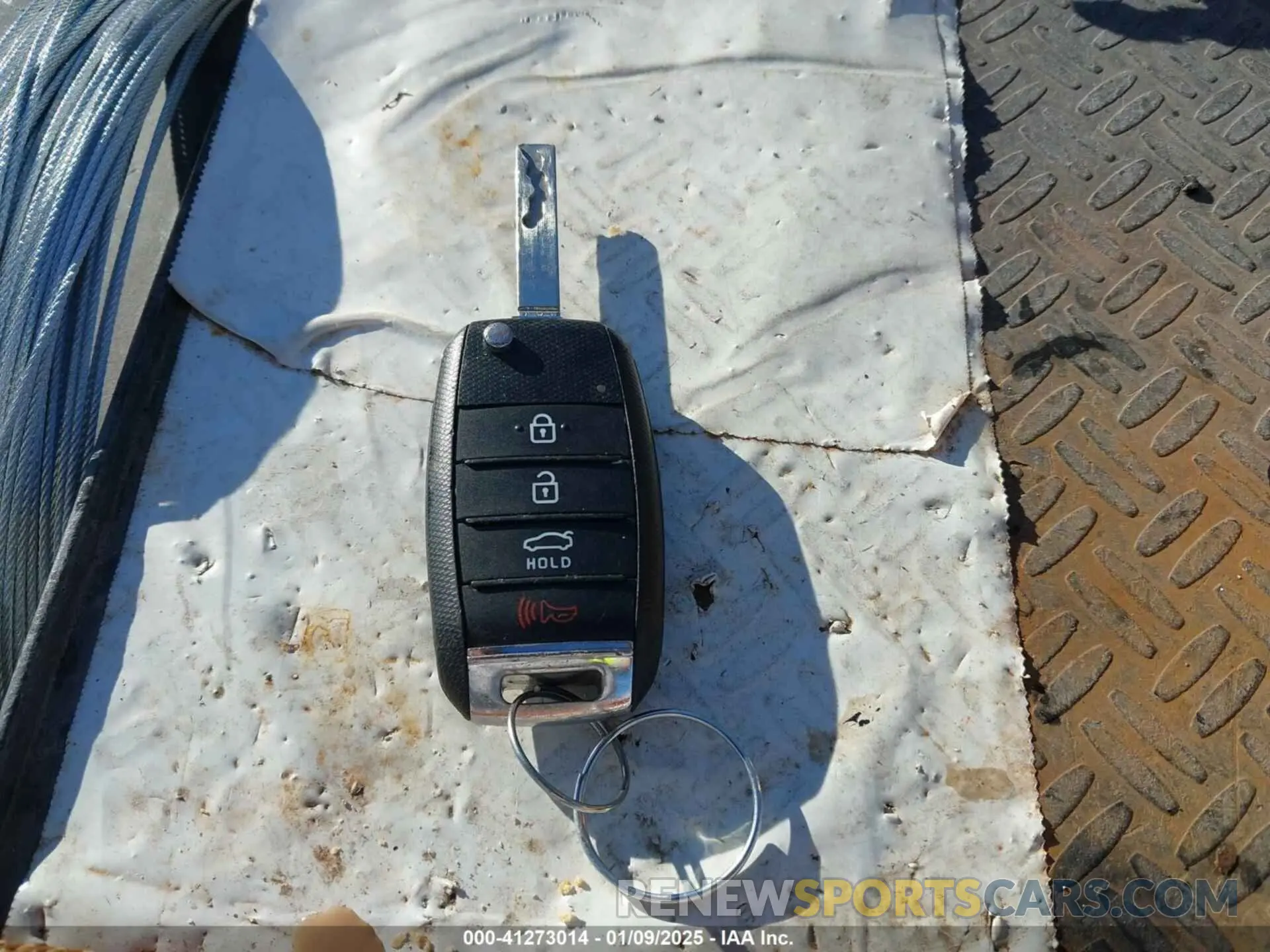 11 Photograph of a damaged car 5XXGT4L39LG409992 KIA OPTIMA 2020