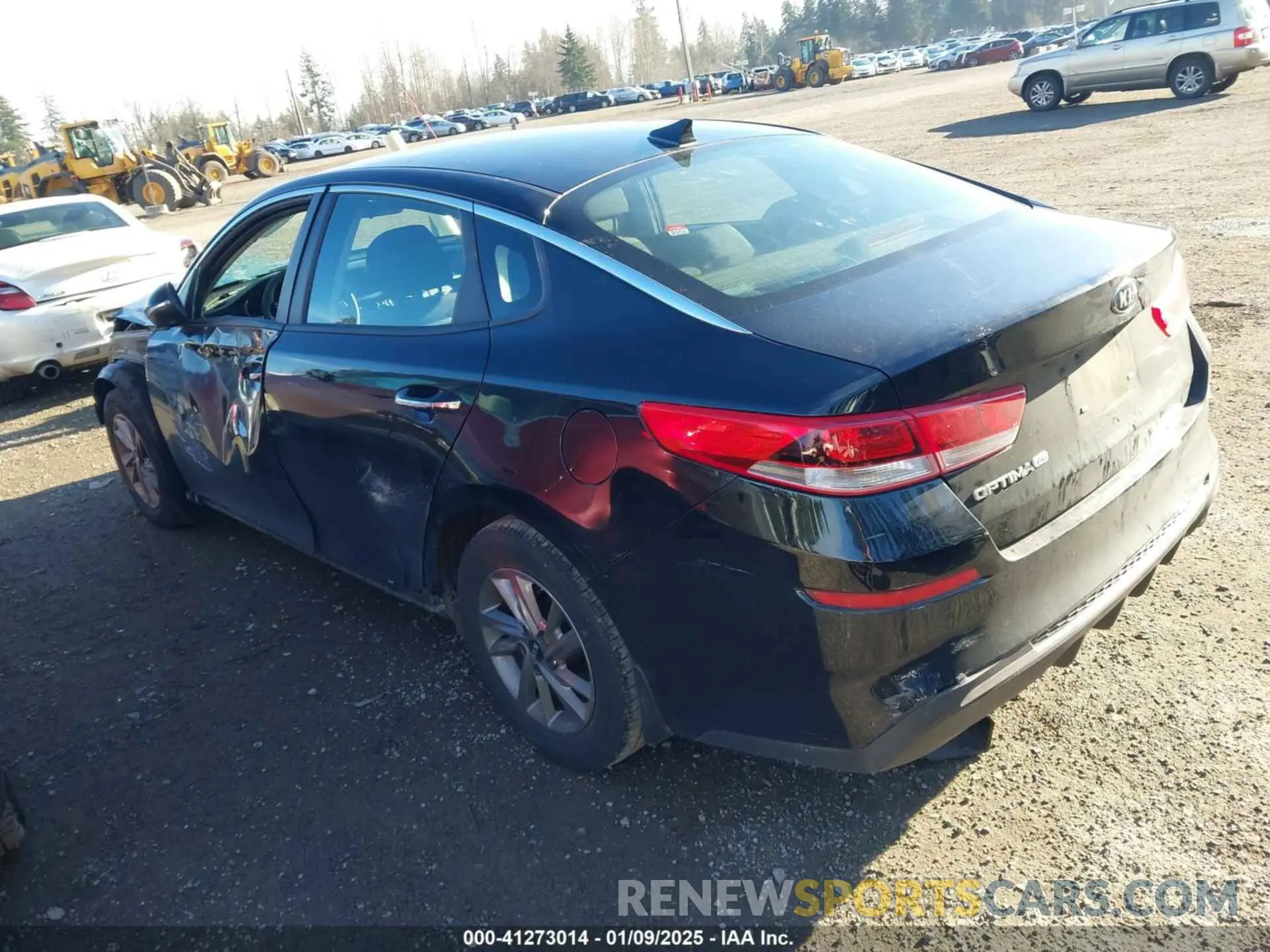 3 Photograph of a damaged car 5XXGT4L39LG409992 KIA OPTIMA 2020