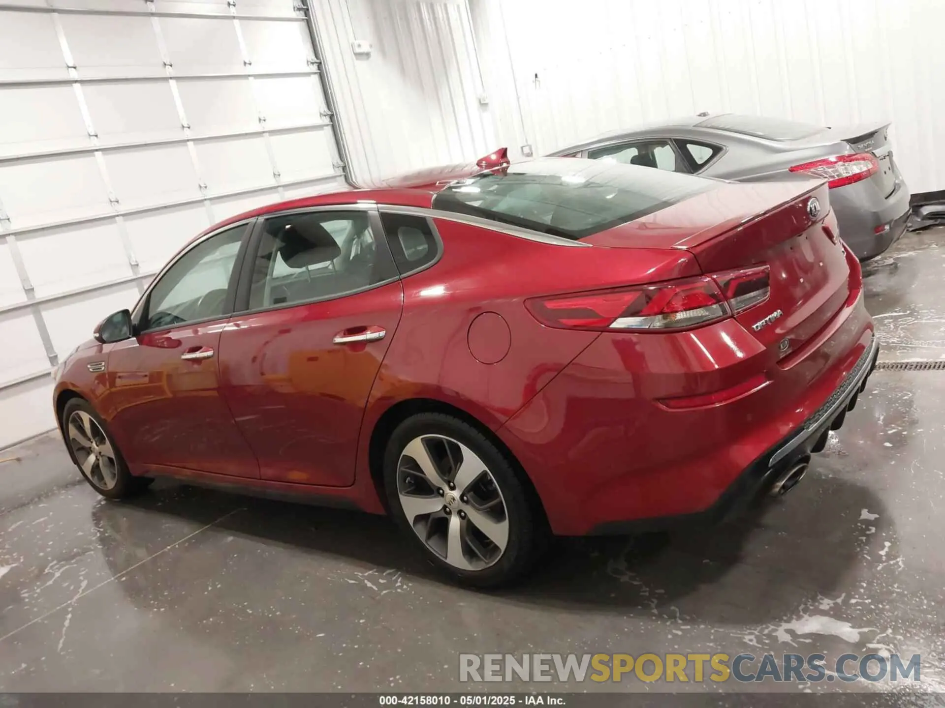 14 Photograph of a damaged car 5XXGT4L39LG417168 KIA OPTIMA 2020