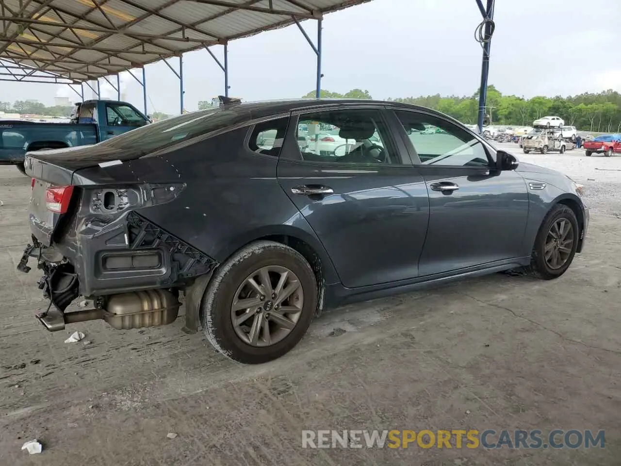 3 Photograph of a damaged car 5XXGT4L39LG427313 KIA OPTIMA 2020