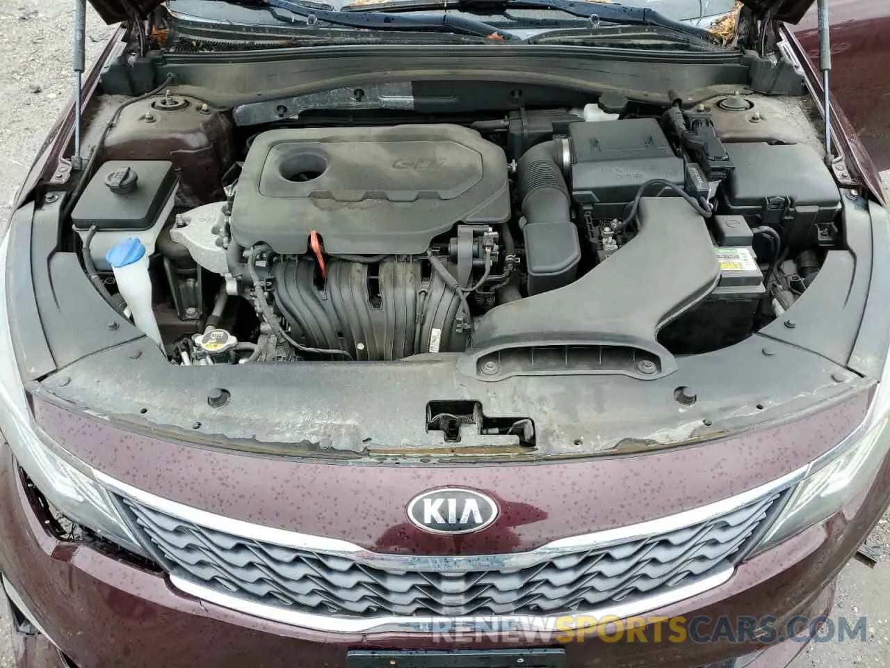 11 Photograph of a damaged car 5XXGT4L3XLG382995 KIA OPTIMA 2020
