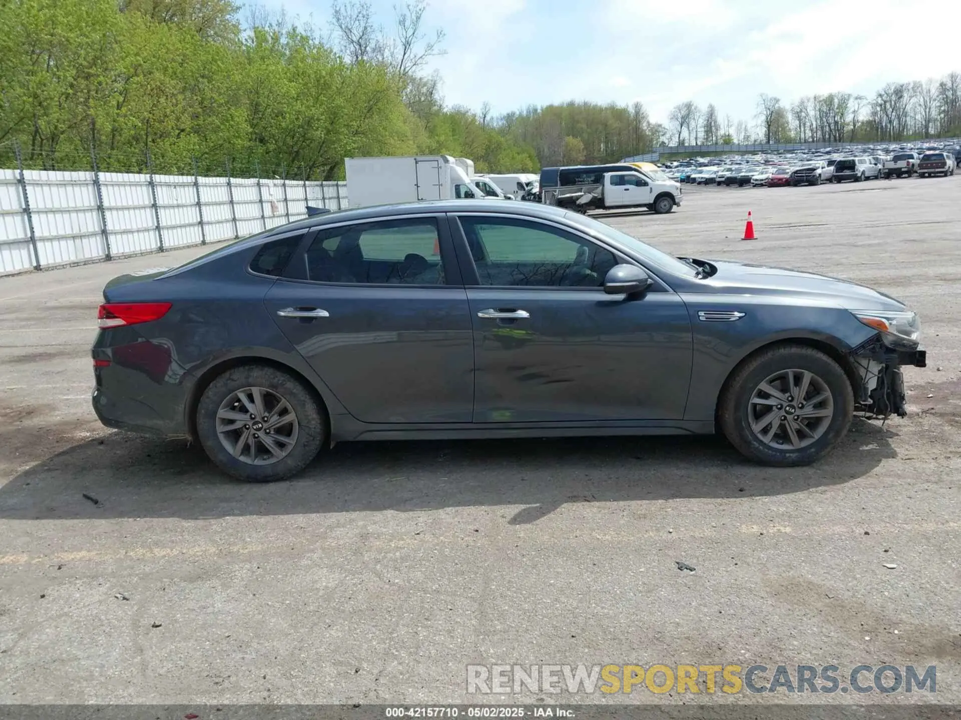 14 Photograph of a damaged car 5XXGT4L3XLG384486 KIA OPTIMA 2020