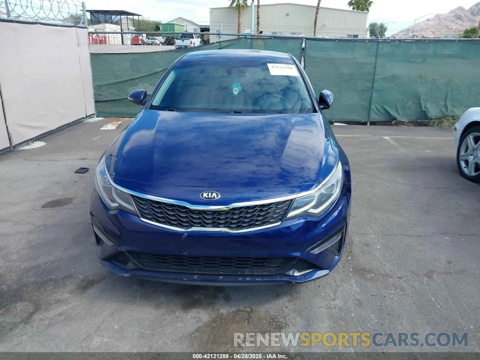 12 Photograph of a damaged car 5XXGT4L3XLG386786 KIA OPTIMA 2020