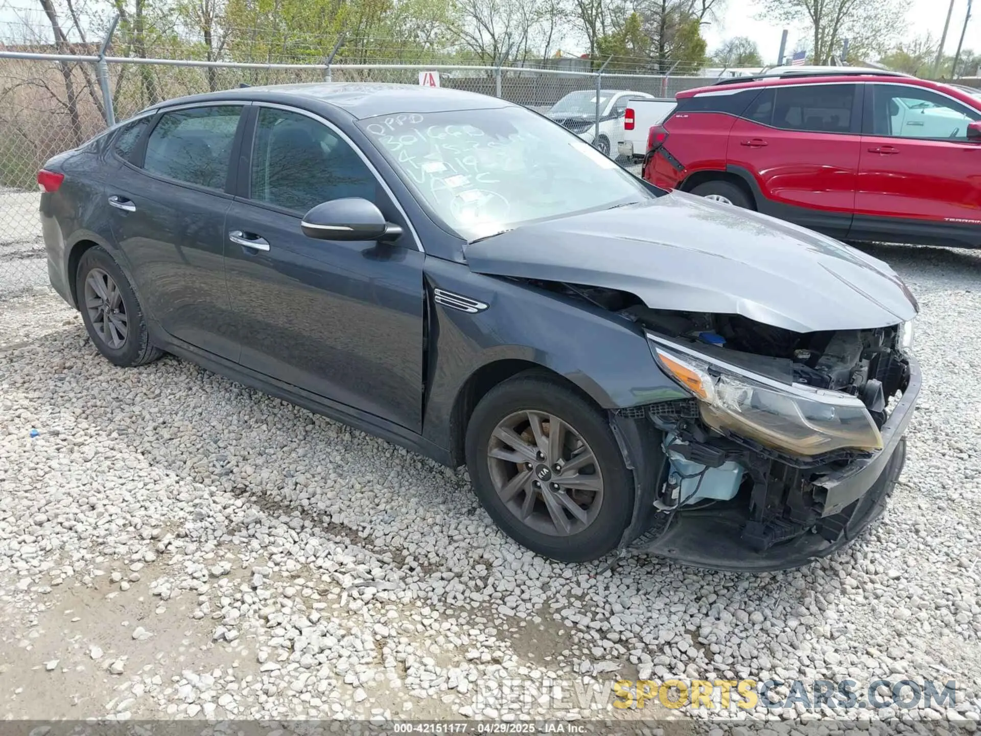 1 Photograph of a damaged car 5XXGT4L3XLG391437 KIA OPTIMA 2020