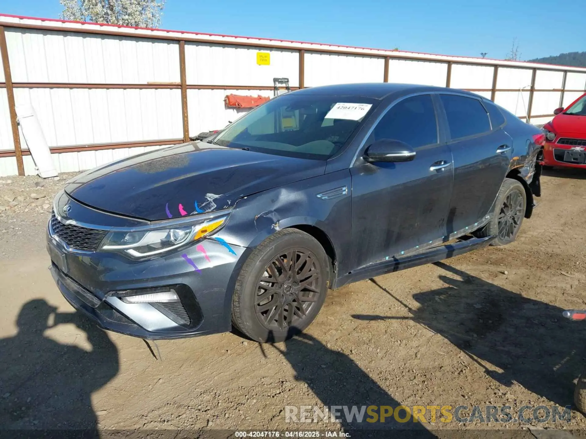 2 Photograph of a damaged car 5XXGT4L3XLG392216 KIA OPTIMA 2020