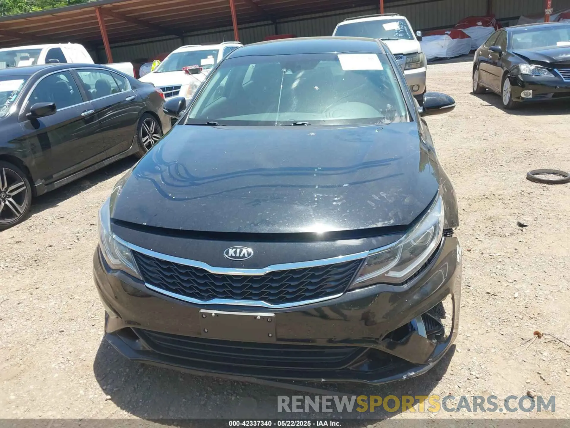 12 Photograph of a damaged car 5XXGT4L3XLG397383 KIA OPTIMA 2020