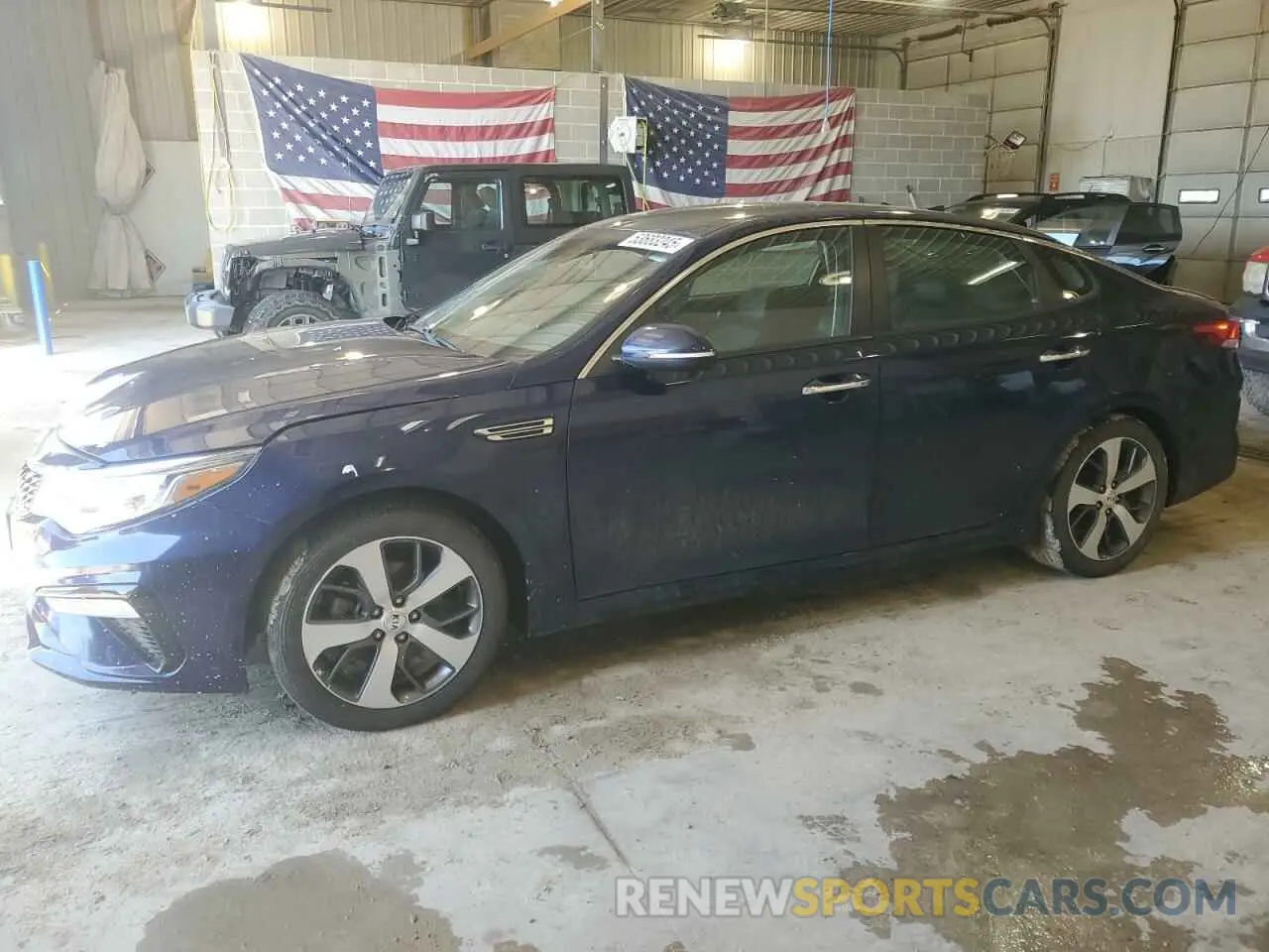 1 Photograph of a damaged car 5XXGT4L3XLG410911 KIA OPTIMA 2020