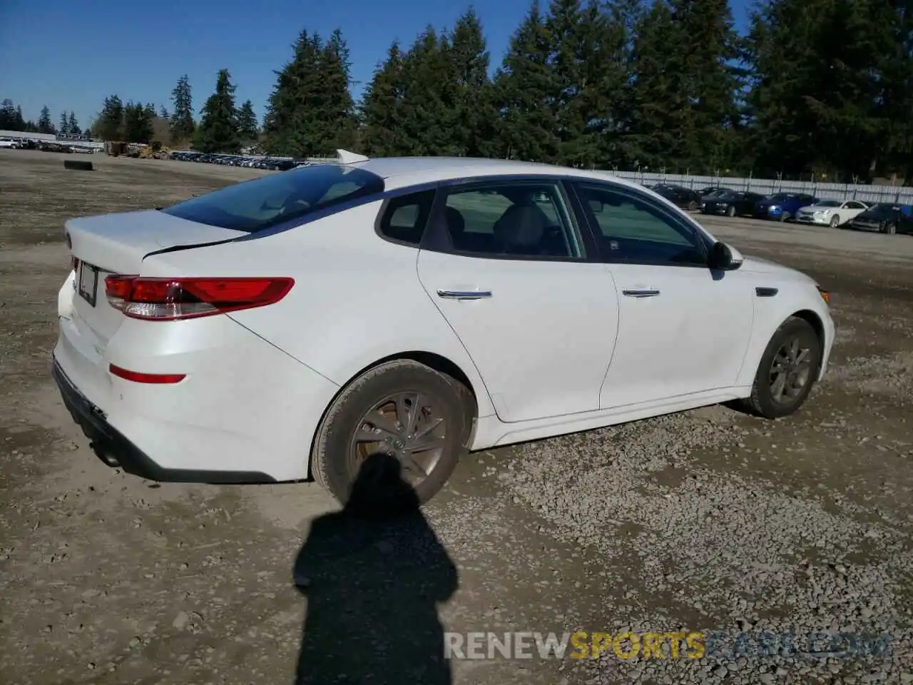 3 Photograph of a damaged car 5XXGT4L3XLG419706 KIA OPTIMA 2020