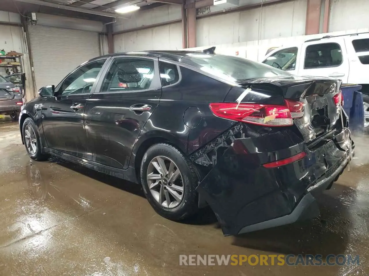 2 Photograph of a damaged car 5XXGT4L3XLG426297 KIA OPTIMA 2020