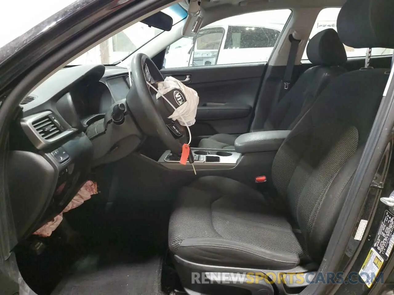 7 Photograph of a damaged car 5XXGT4L3XLG438059 KIA OPTIMA 2020