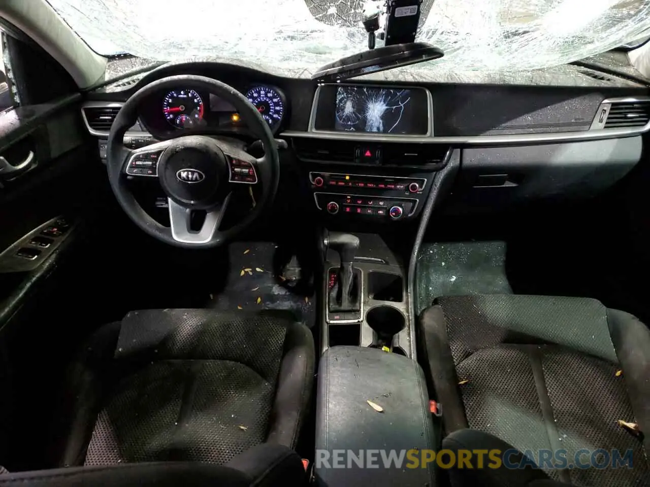 8 Photograph of a damaged car 5XXGT4L3XLG449515 KIA OPTIMA 2020