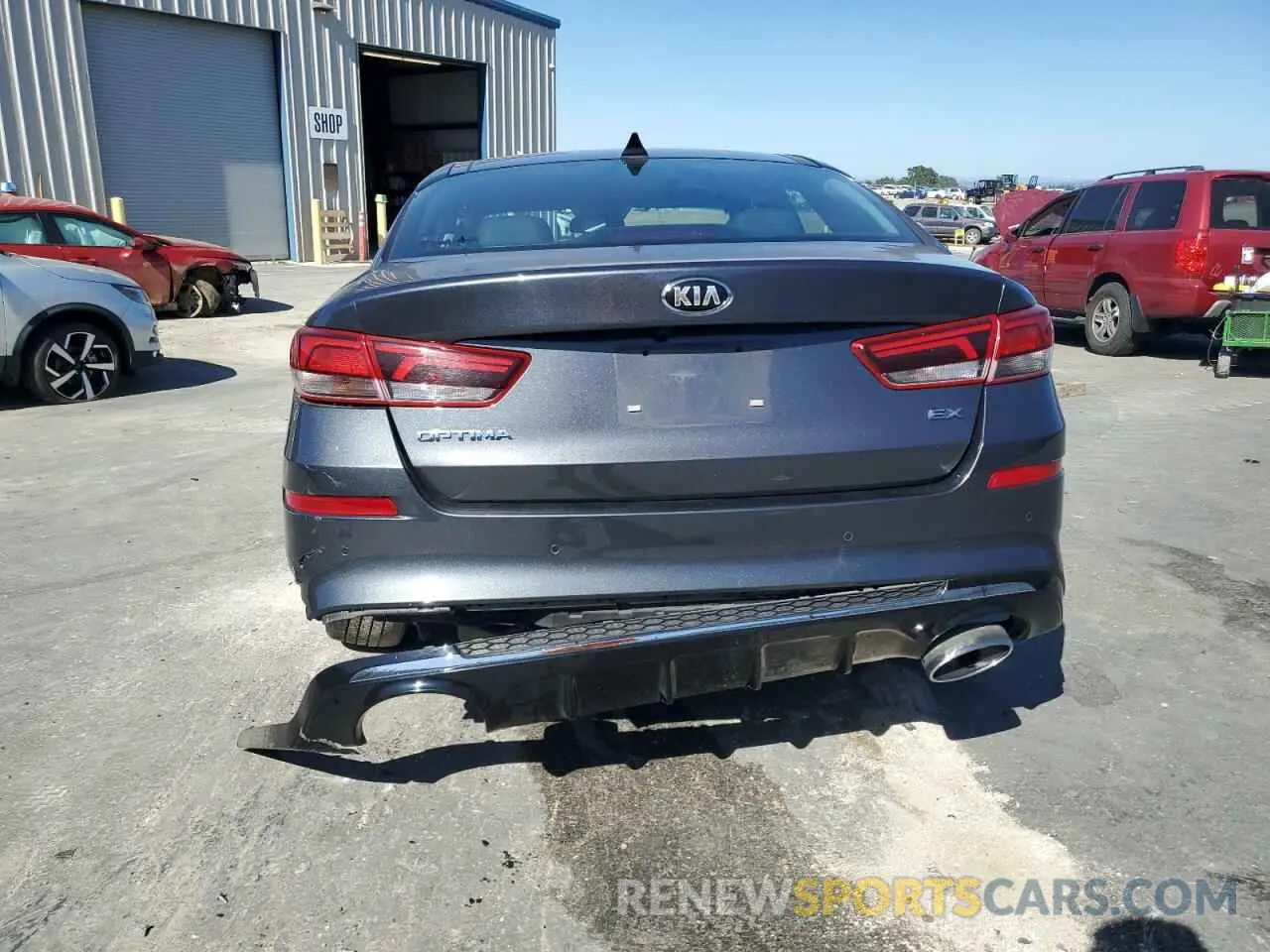 6 Photograph of a damaged car 5XXGU4L15LG430107 KIA OPTIMA 2020