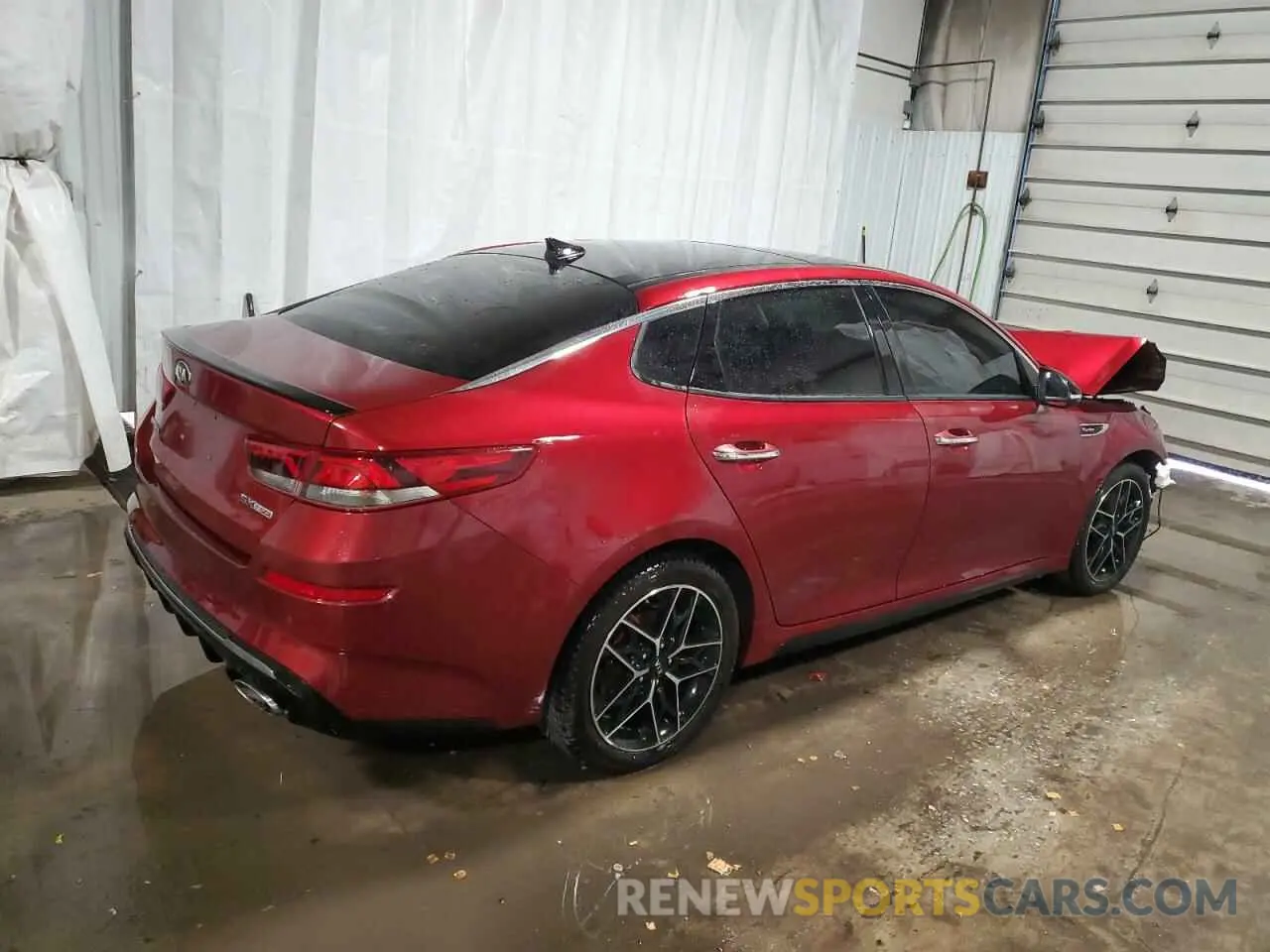 3 Photograph of a damaged car 5XXGW4L25LG396656 KIA OPTIMA 2020