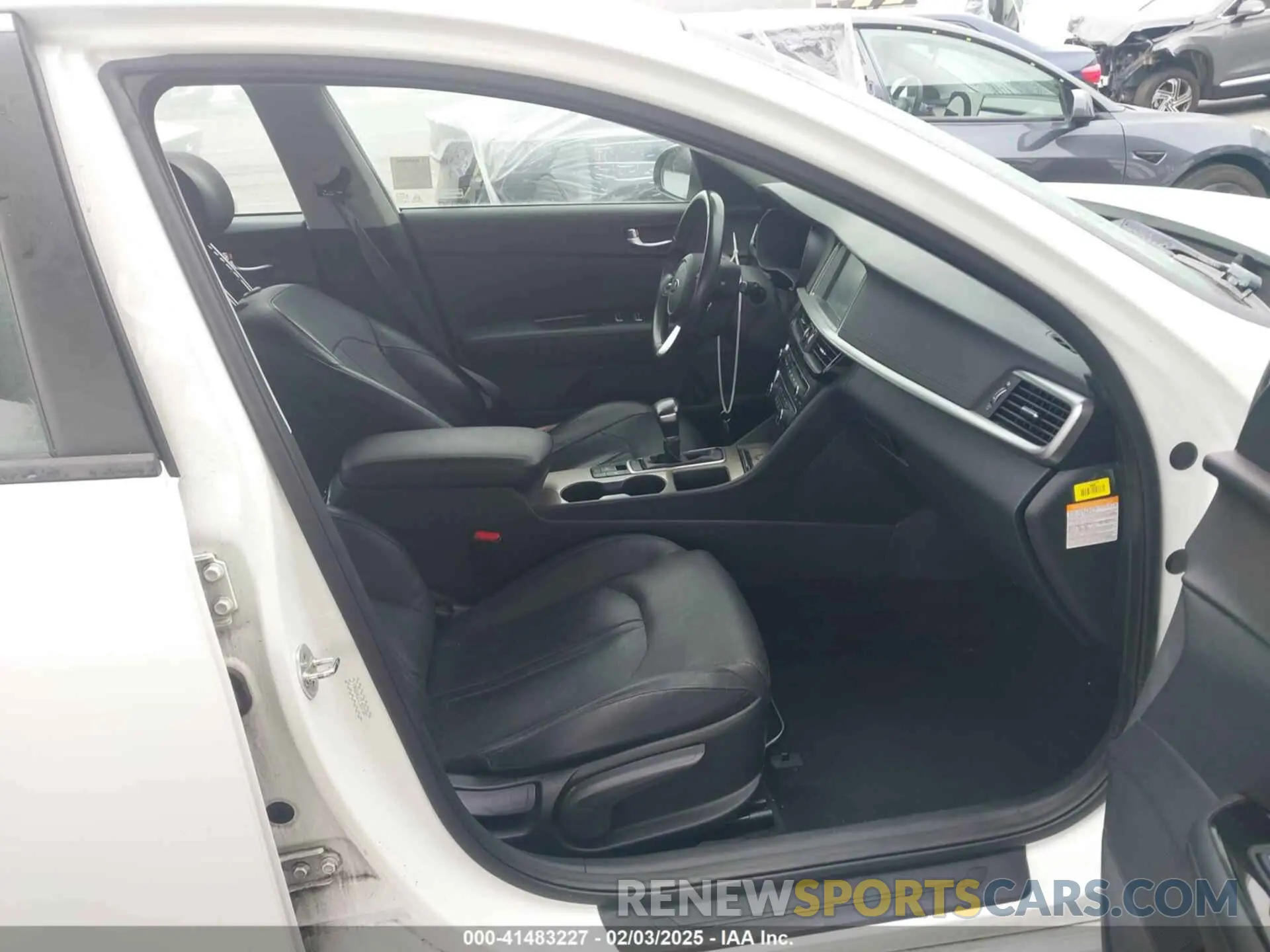 5 Photograph of a damaged car KNAGU4LE3L5037307 KIA OPTIMA HYBRID 2020