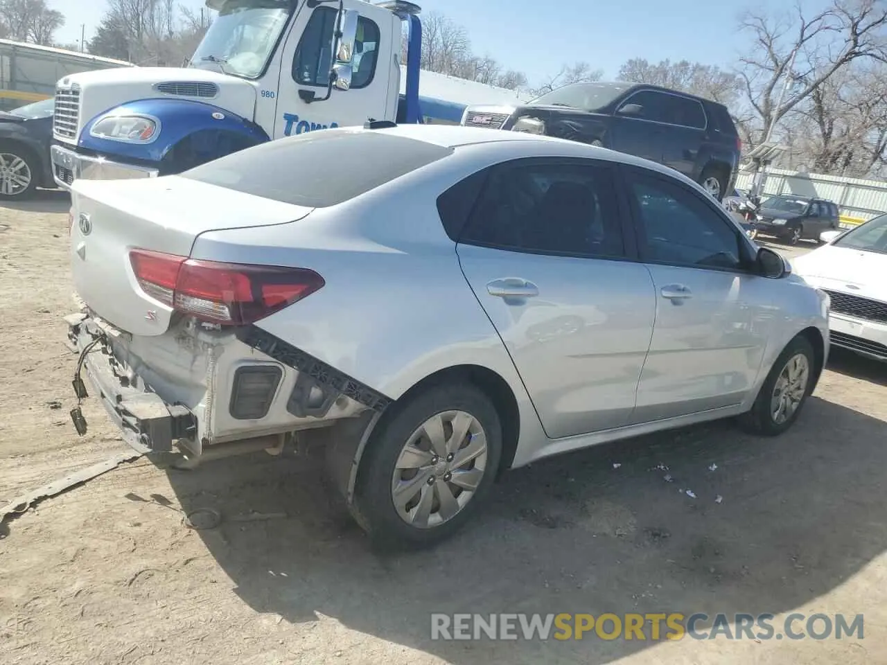 3 Photograph of a damaged car 3KPA24AB0KE158063 KIA RIO 2019