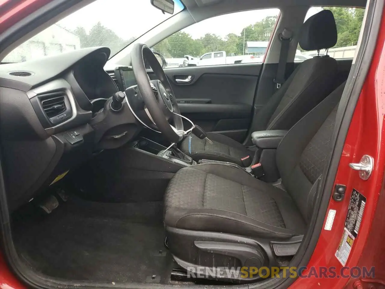 7 Photograph of a damaged car 3KPA24AB0KE200425 KIA RIO 2019